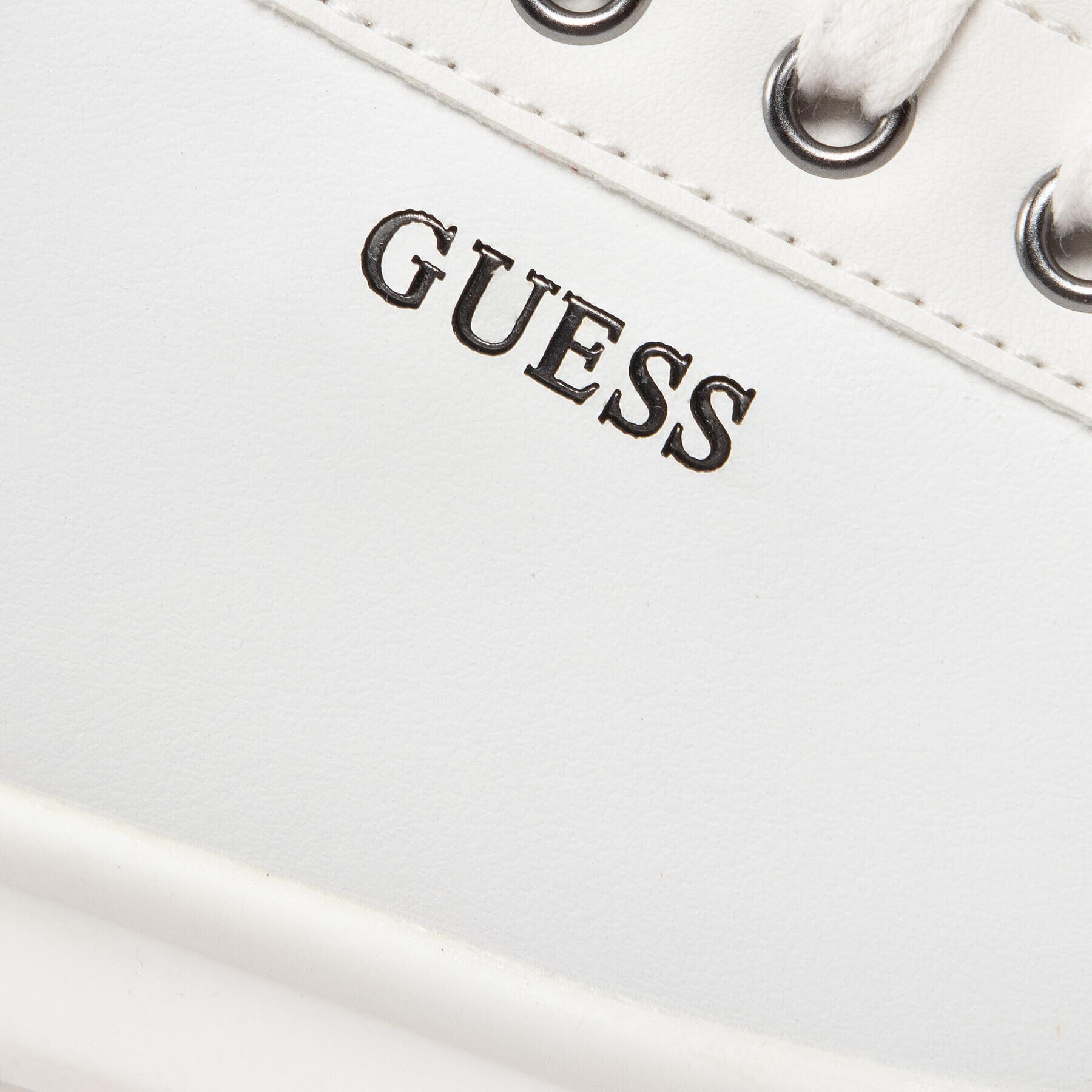 Guess Sneakersy Salerno Carryover FM7RNO LEA12 Biela - Pepit.sk