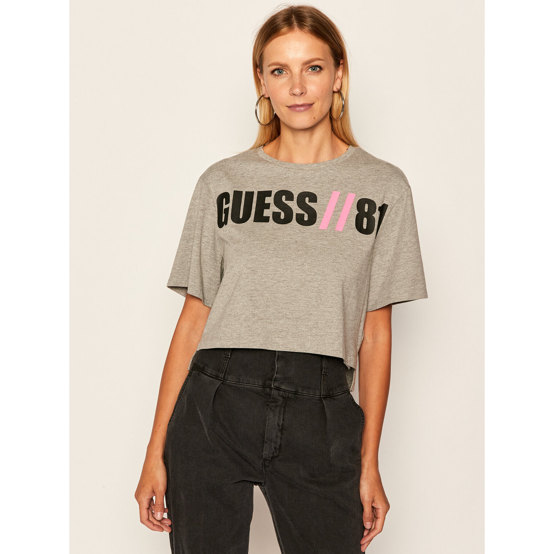 Guess Tričko Clarissa W0YI91 K8FQ0 Sivá Regular Fit - Pepit.sk