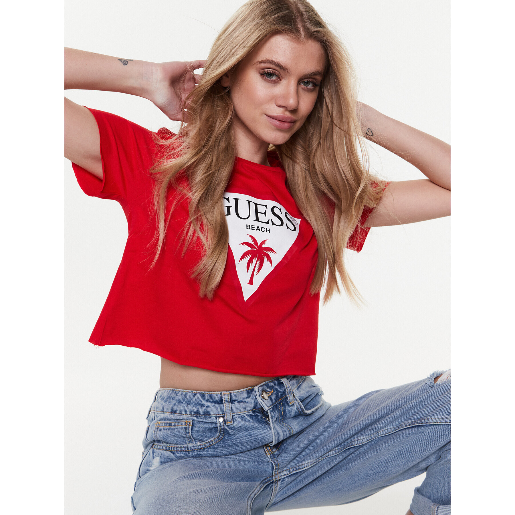 Guess Tričko Logo E02I01 JA914 Červená Boxy Fit - Pepit.sk