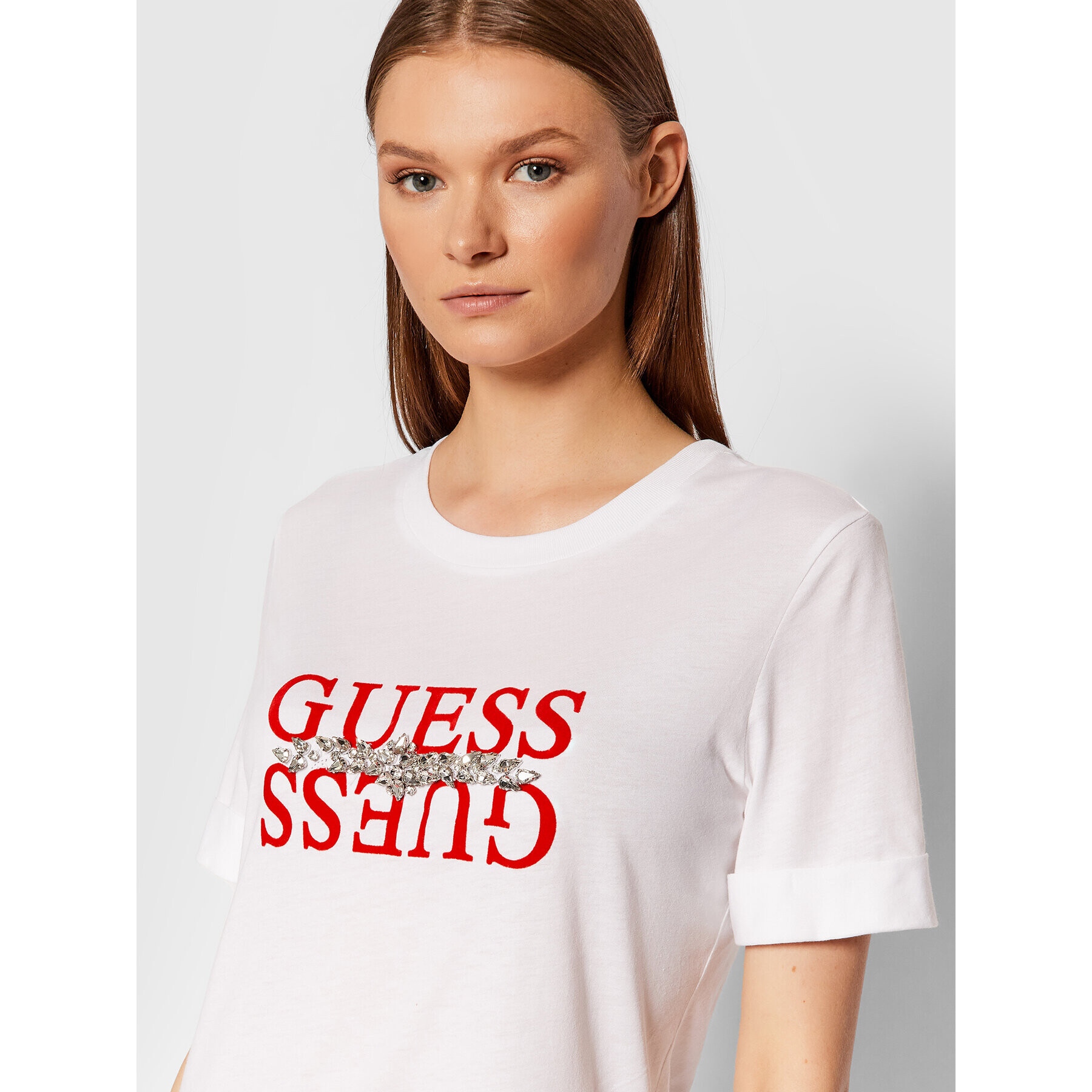 Guess Tričko Maider W1BI08 K46D1 Biela Relaxed Fit - Pepit.sk