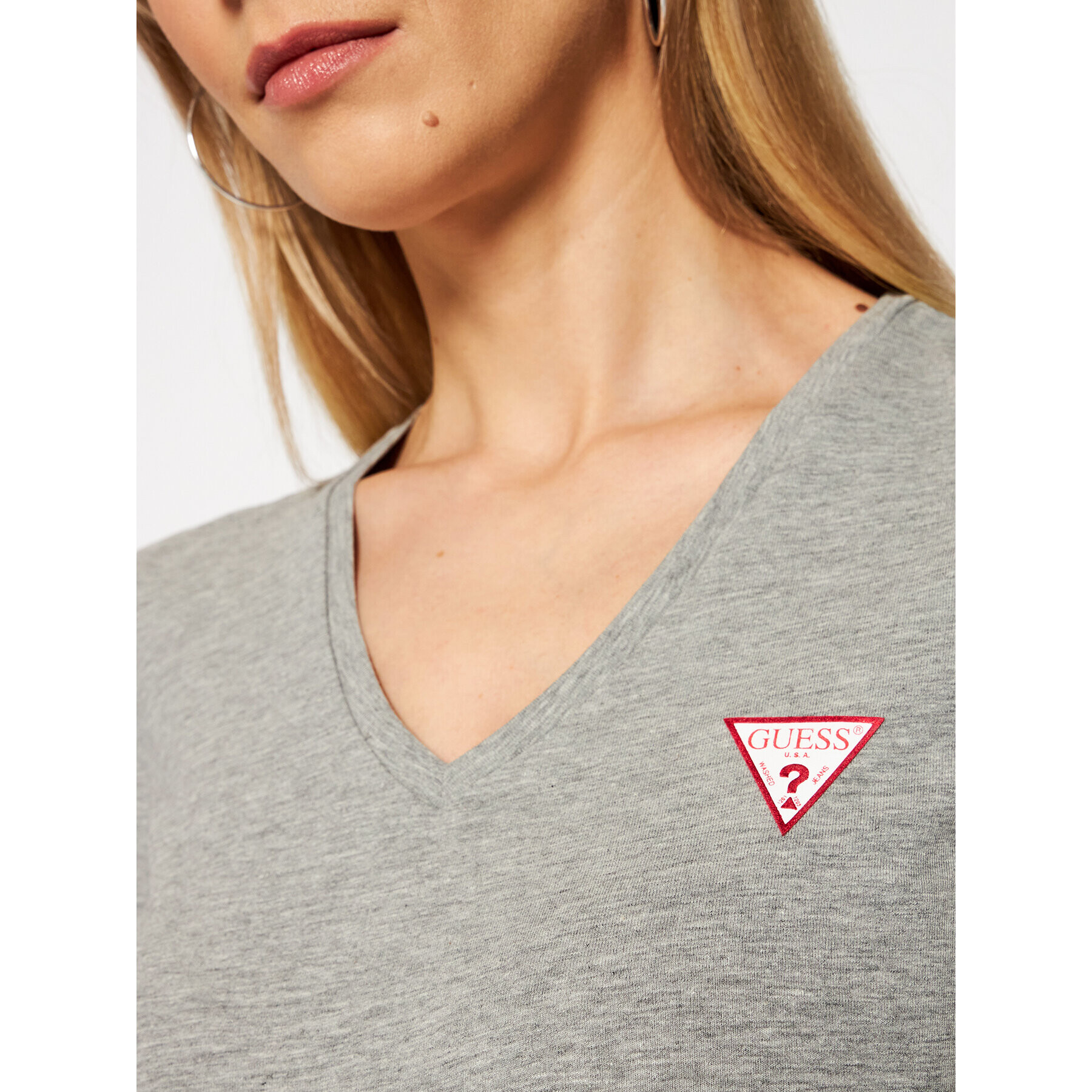 Guess Tričko Mini Triangle W1GI17 J1311 Sivá Slim Fit - Pepit.sk