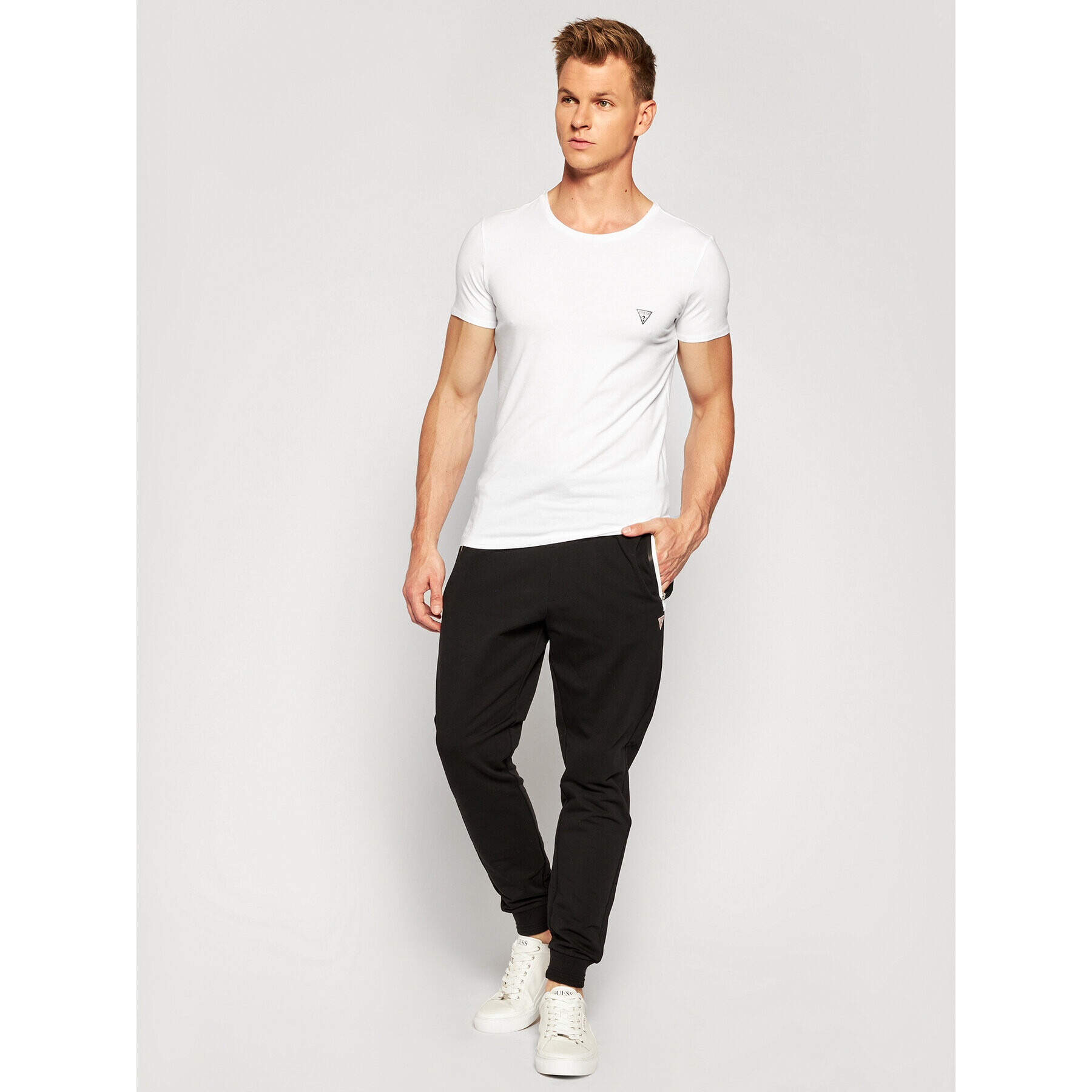 Guess Tričko U97M00 JR003 Biela Slim Fit - Pepit.sk