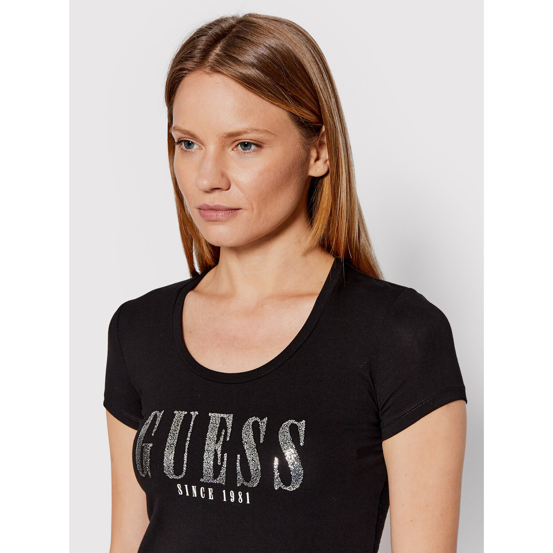 Guess Tričko W2YI54 J1311 Čierna Slim Fit - Pepit.sk