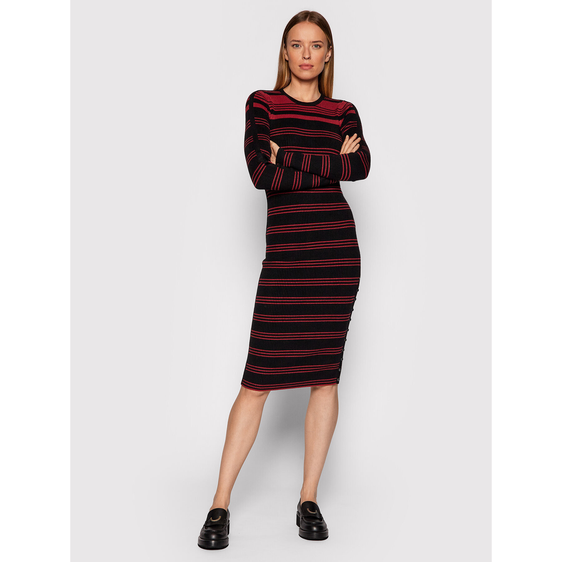 Guess Úpletové šaty Shae Buttoned Slit Rib W0GK0Q R0SM1 Čierna Slim Fit - Pepit.sk