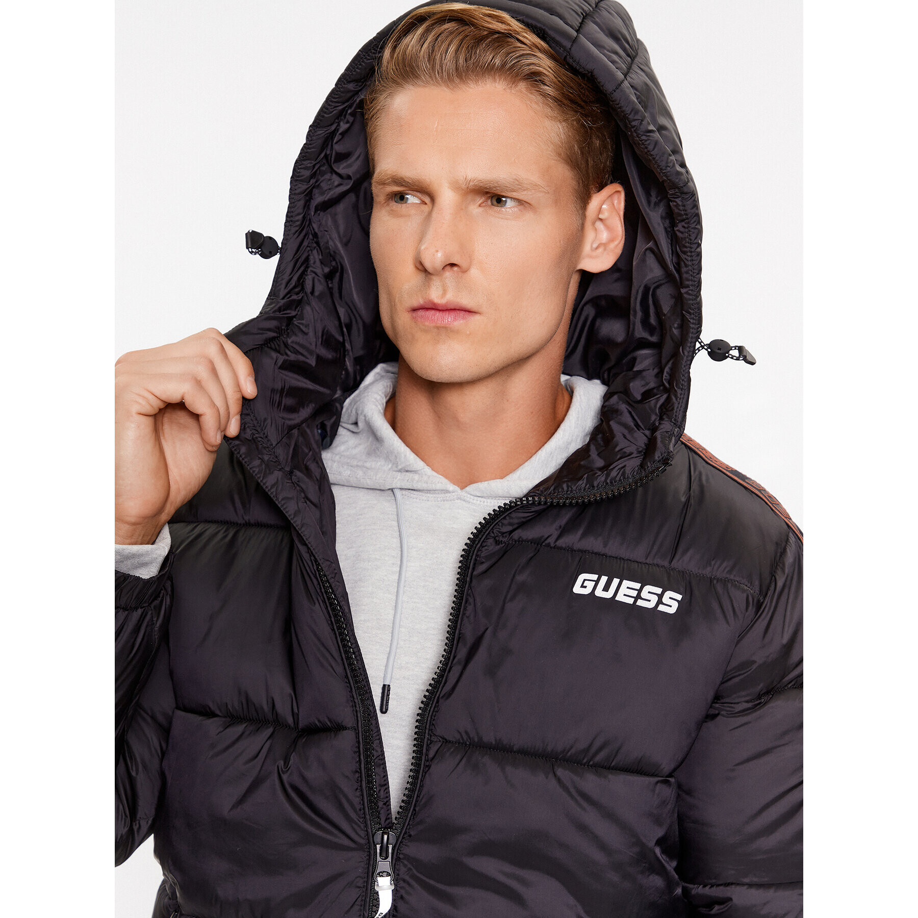 Guess Vatovaná bunda Z3BL06 WO06I Čierna Regular Fit - Pepit.sk