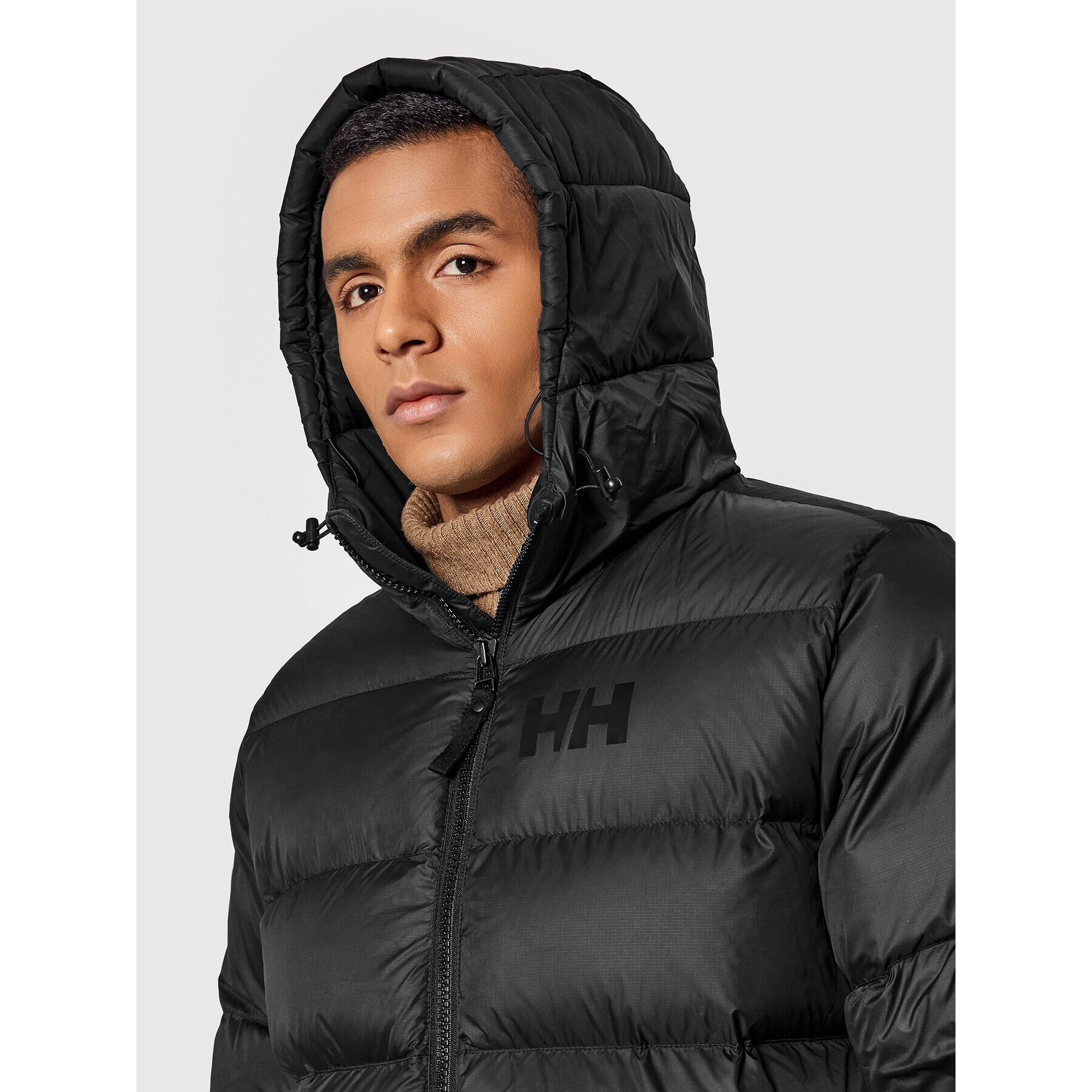 Helly Hansen Vatovaná bunda Active 53523 Čierna Regular Fit - Pepit.sk