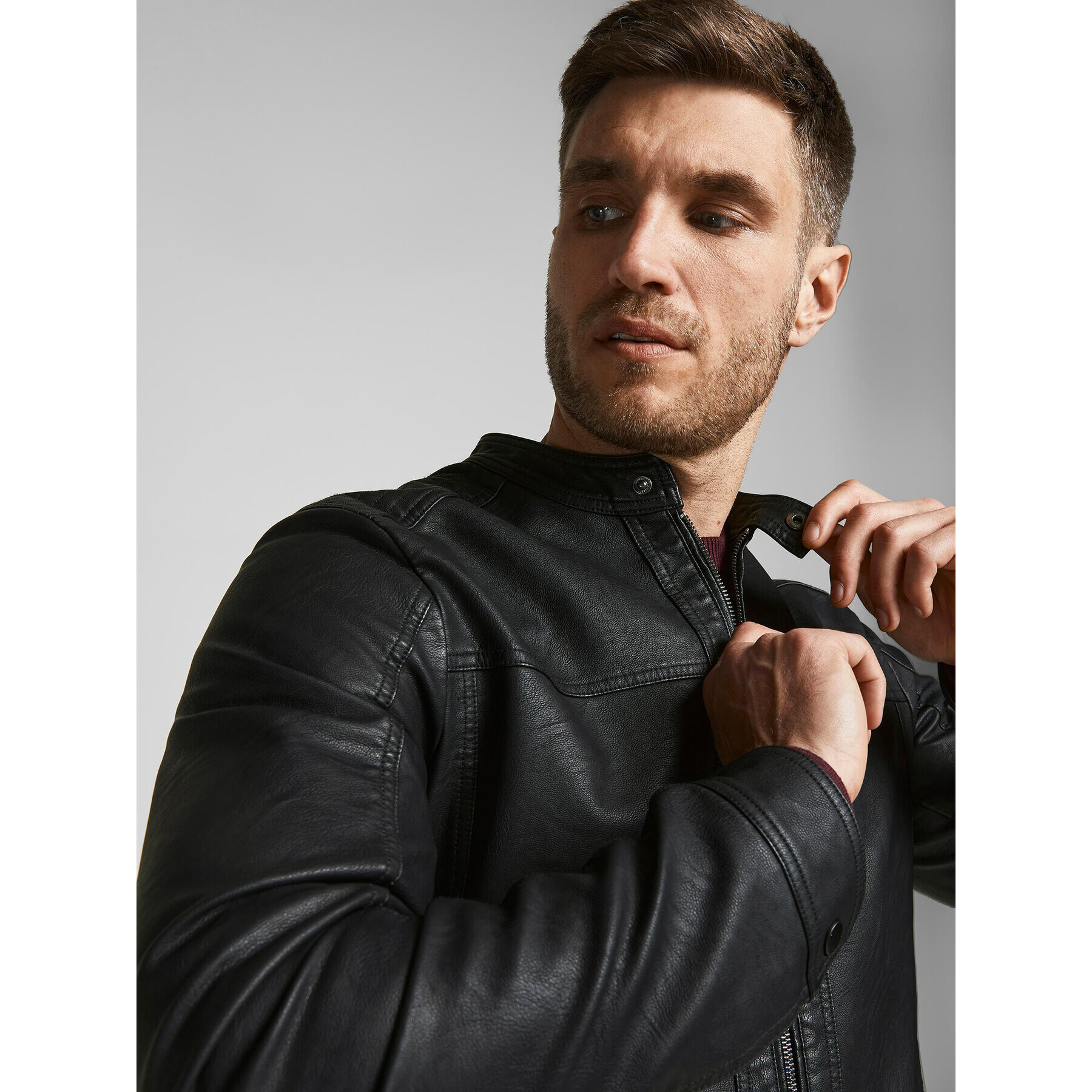 Jack&Jones Bunda z imitácie kože 12182461 Čierna Regular Fit - Pepit.sk