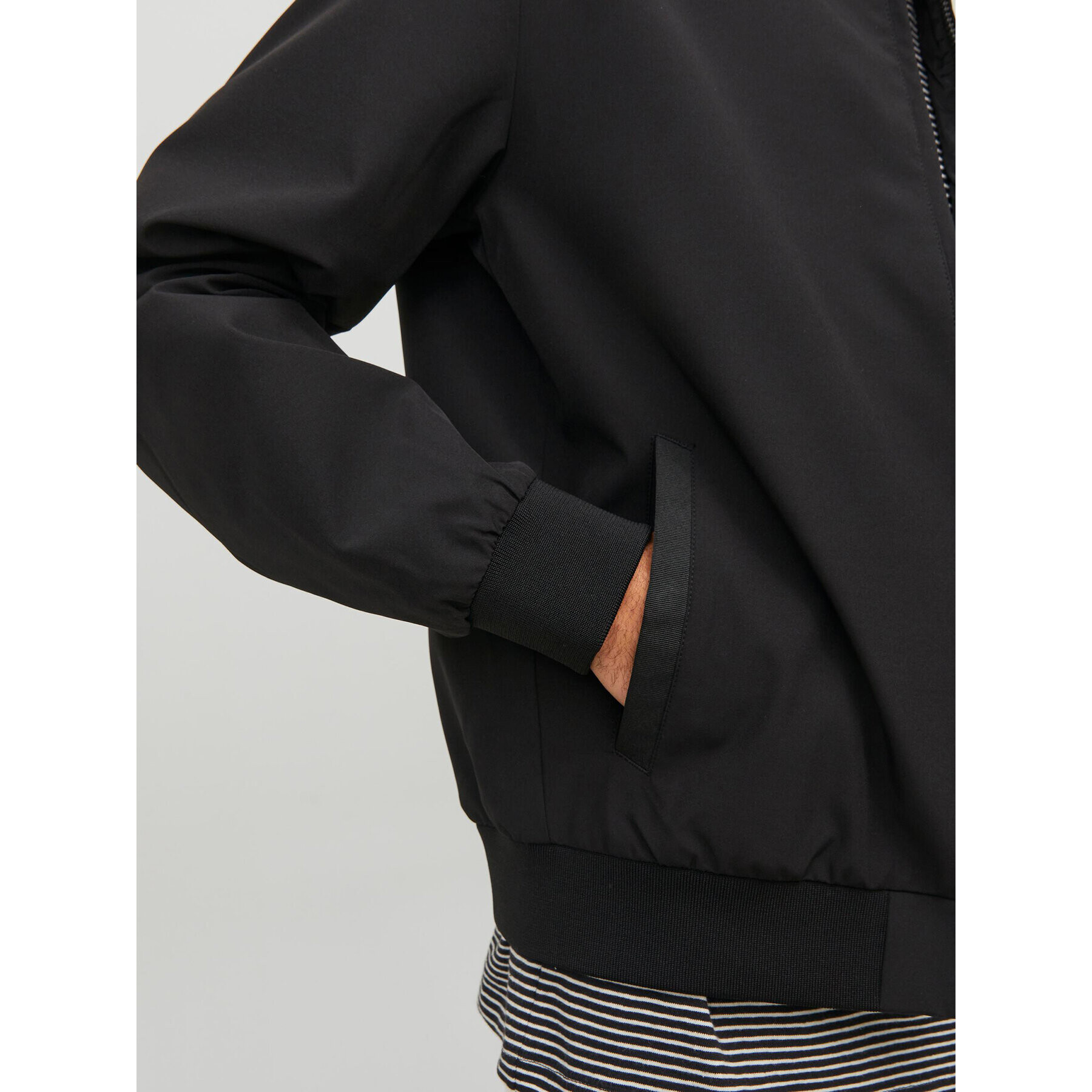 Jack&Jones Bundy bomber 12229877 Čierna - Pepit.sk