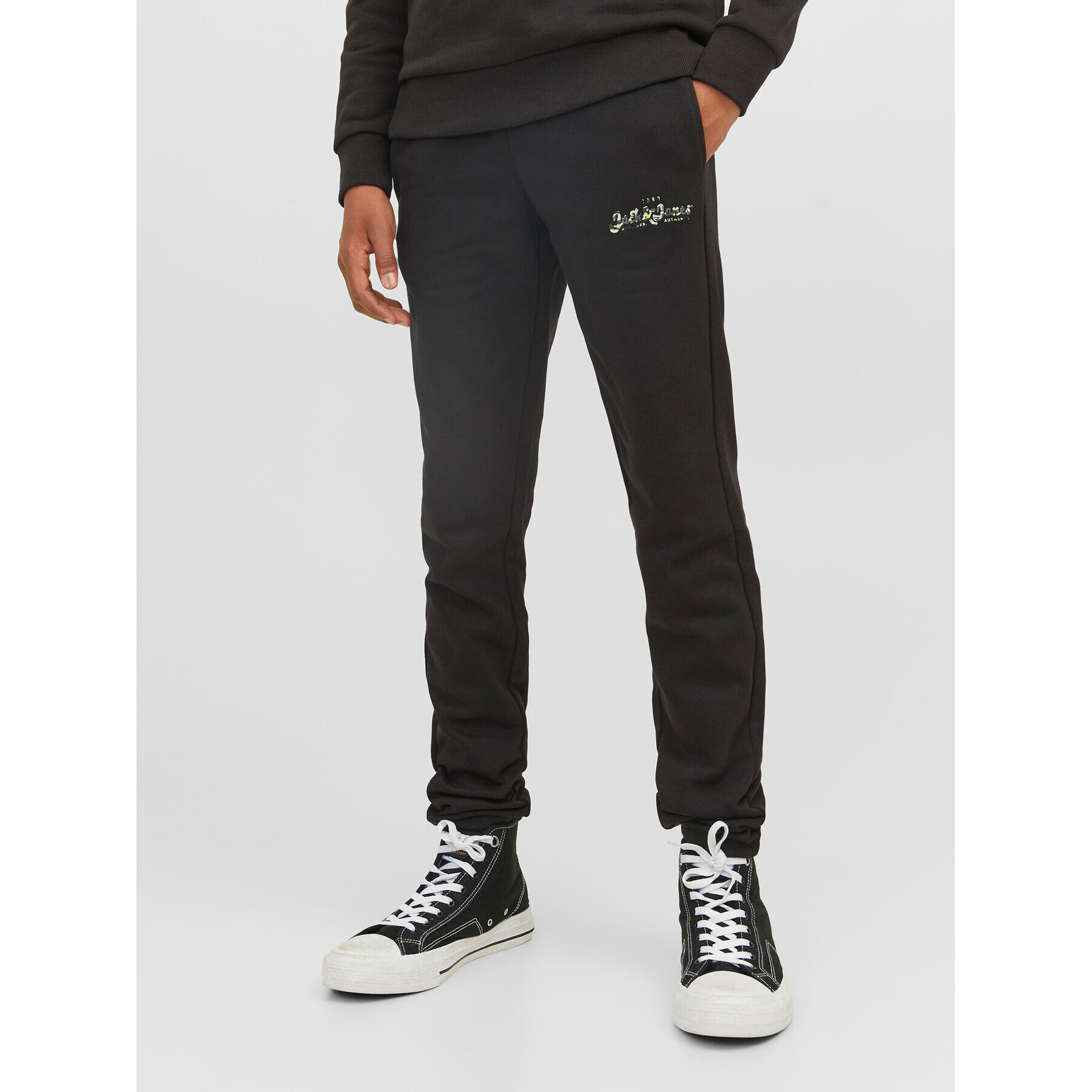 Jack&Jones Junior Teplákové nohavice 12237173 Čierna Comfort Fit - Pepit.sk