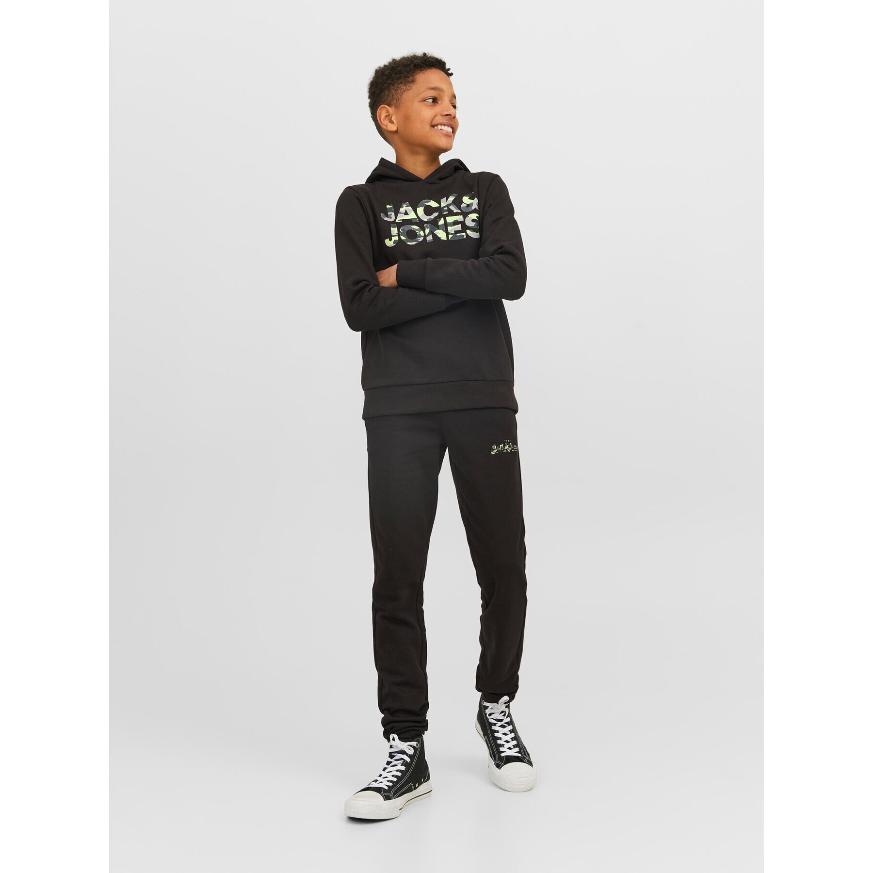 Jack&Jones Junior Teplákové nohavice 12237173 Čierna Comfort Fit - Pepit.sk