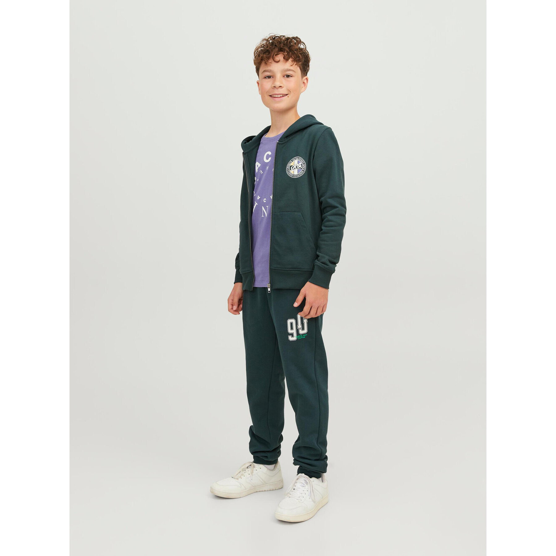 Jack&Jones Junior Teplákové nohavice 12243083 Zelená Relaxed Fit - Pepit.sk