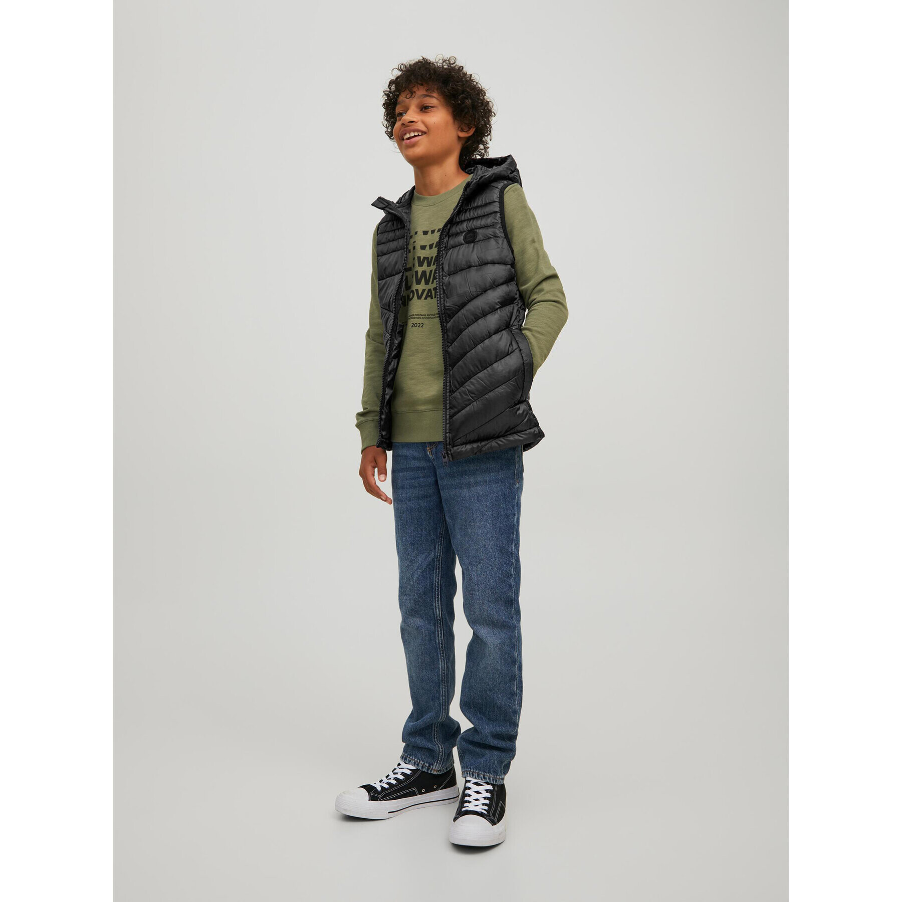 Jack&Jones Junior Vesta Hero 12212854 Čierna Regular Fit - Pepit.sk