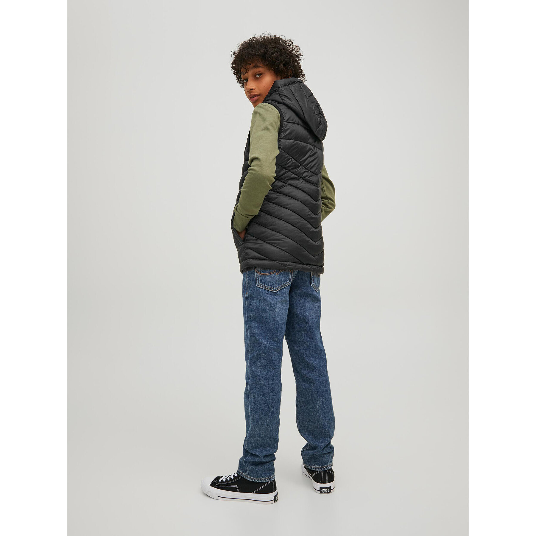 Jack&Jones Junior Vesta Hero 12212854 Čierna Regular Fit - Pepit.sk