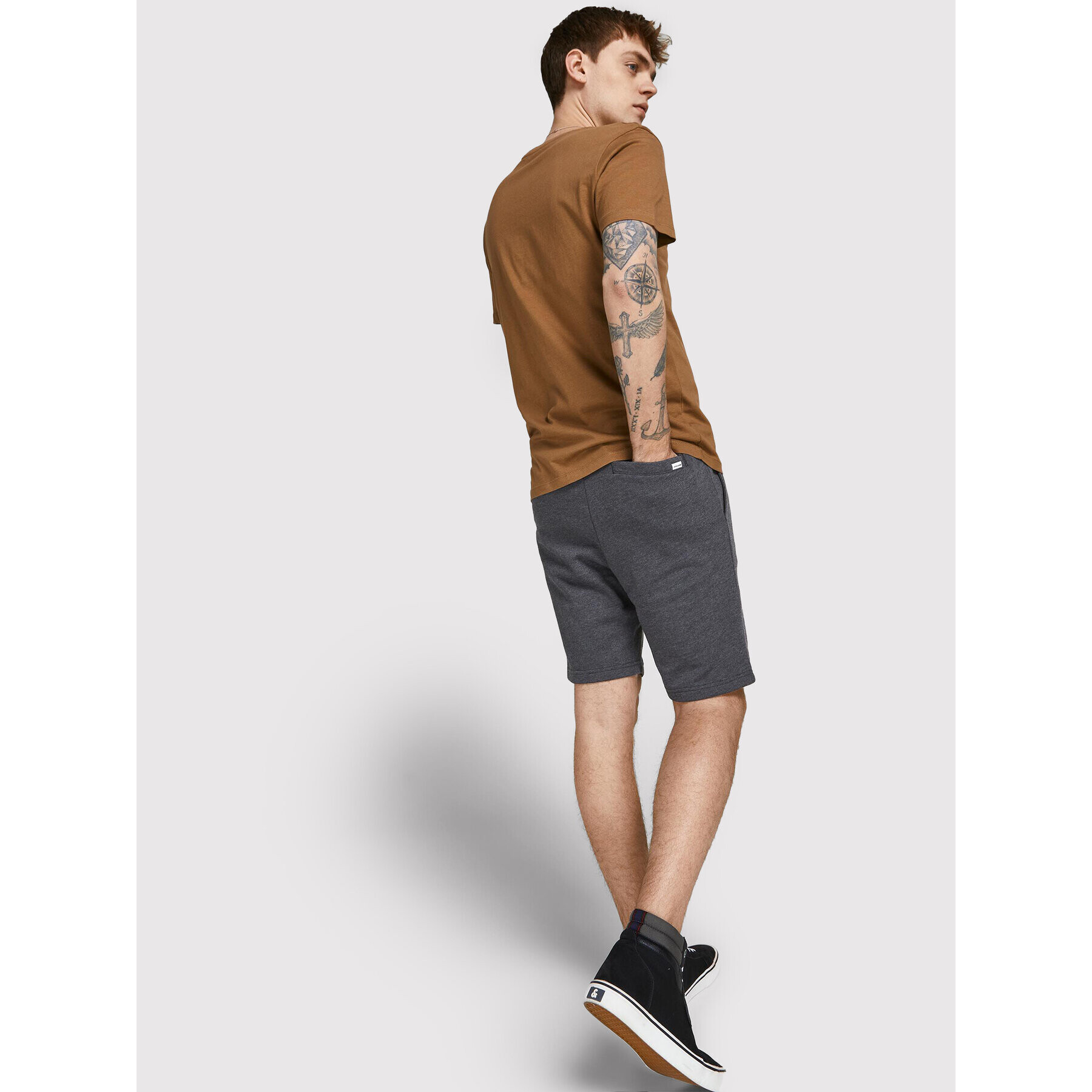 Jack&Jones Športové kraťasy Shark 12182595 Sivá Regular Fit - Pepit.sk