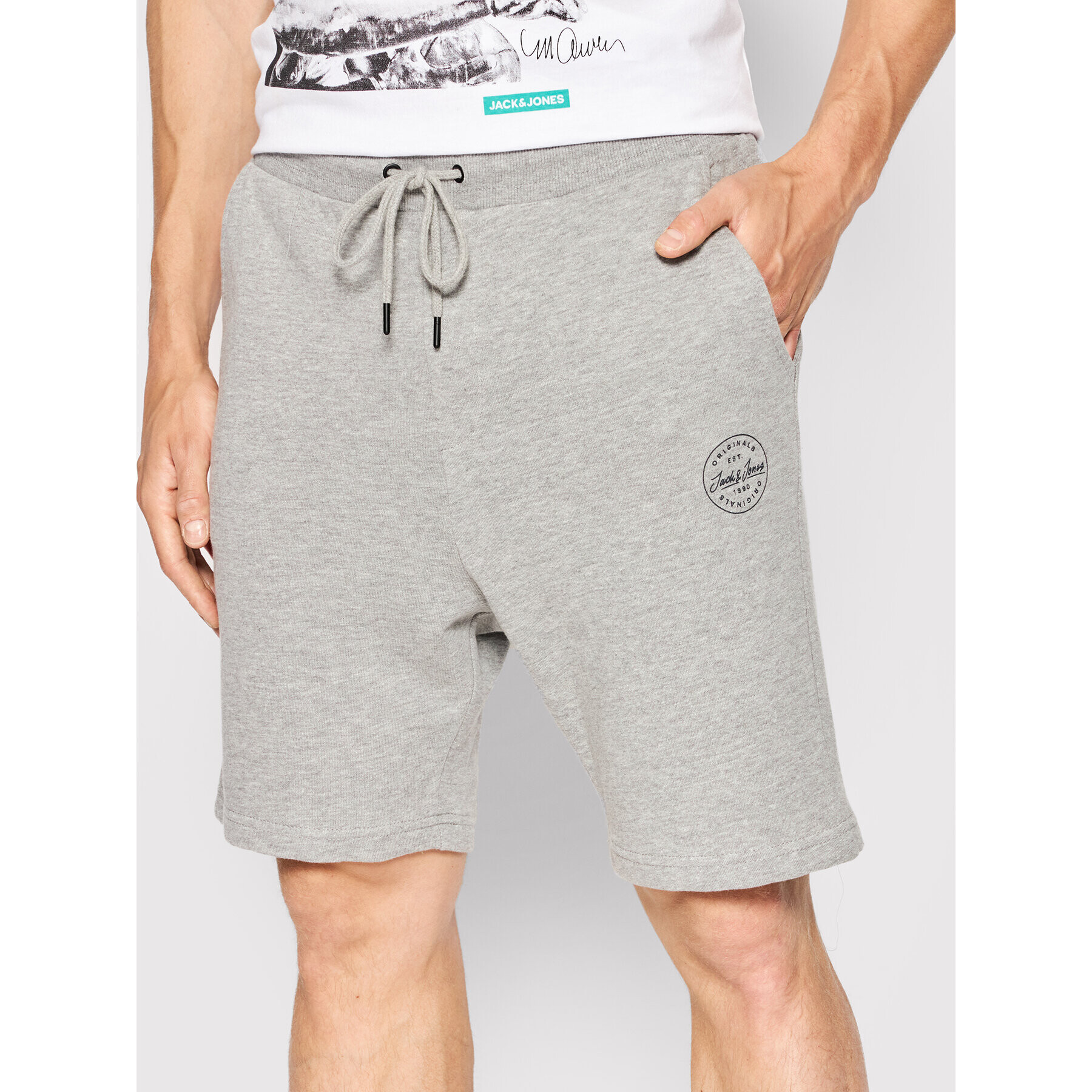 Jack&Jones Športové kraťasy Shark 12182595 Sivá Regular Fit - Pepit.sk