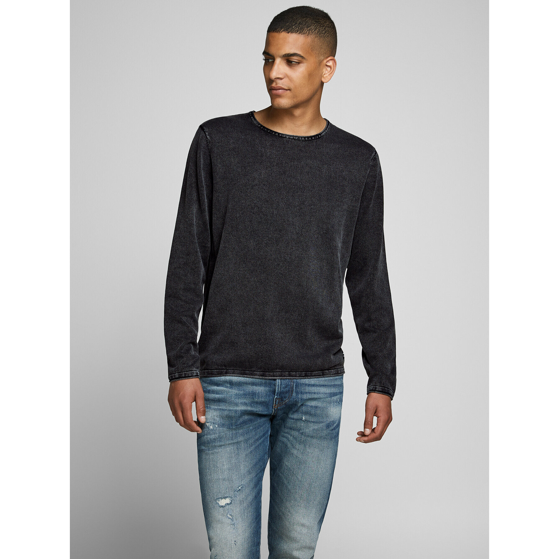 Jack&Jones Sveter Leo 12174001 Čierna Regular Fit - Pepit.sk