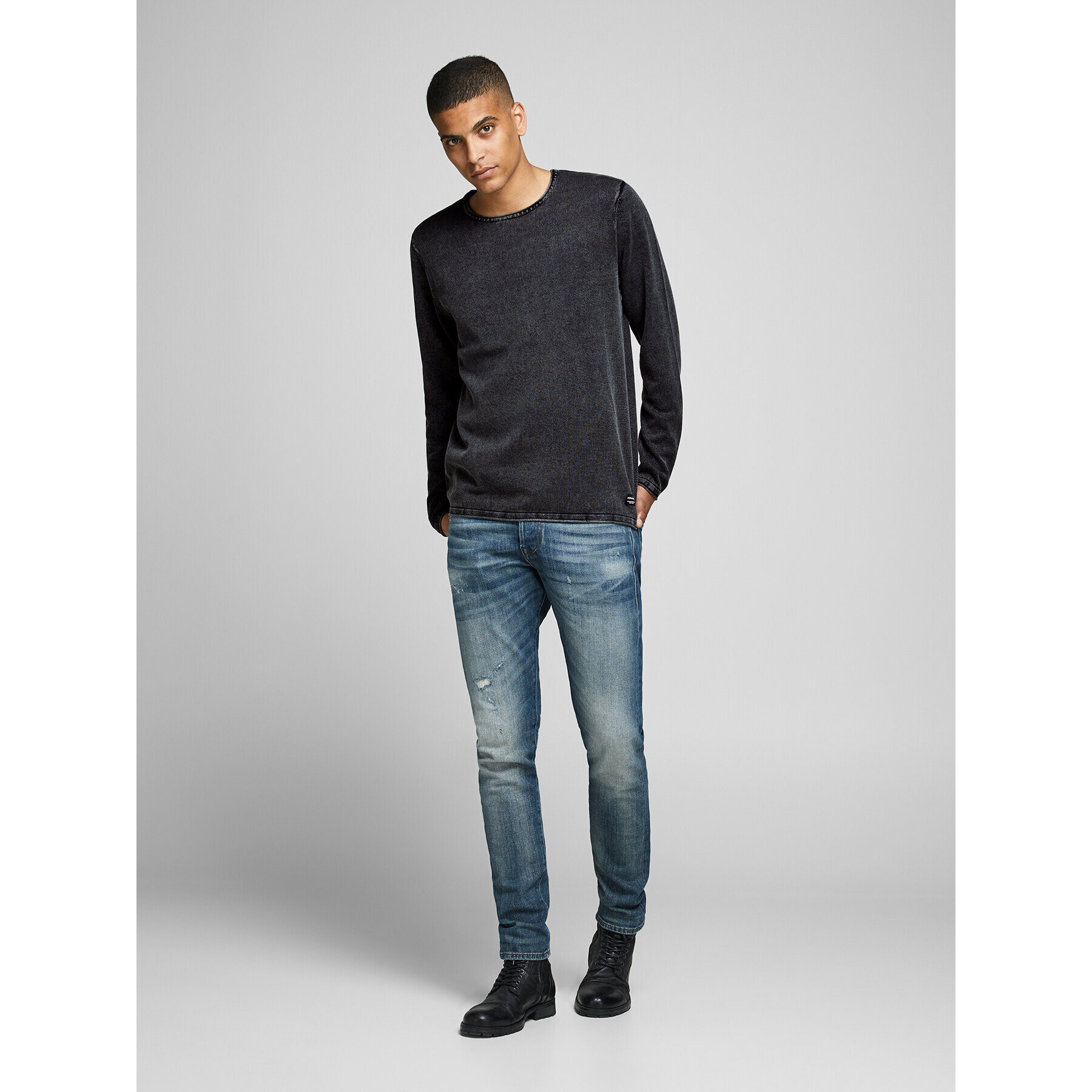 Jack&Jones Sveter Leo 12174001 Čierna Regular Fit - Pepit.sk