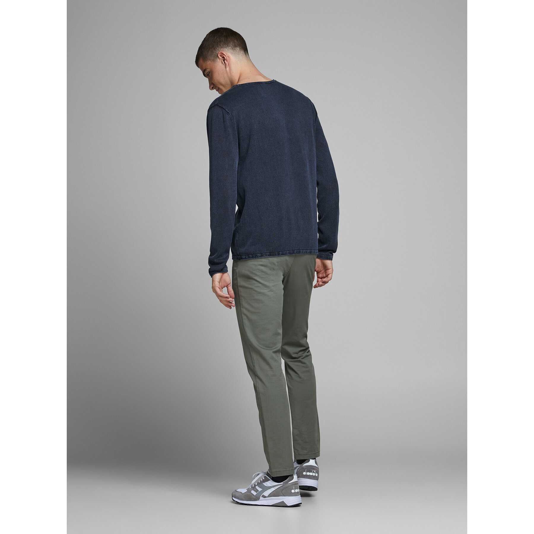 Jack&Jones Sveter Leo 12174001 Tmavomodrá Regular Fit - Pepit.sk