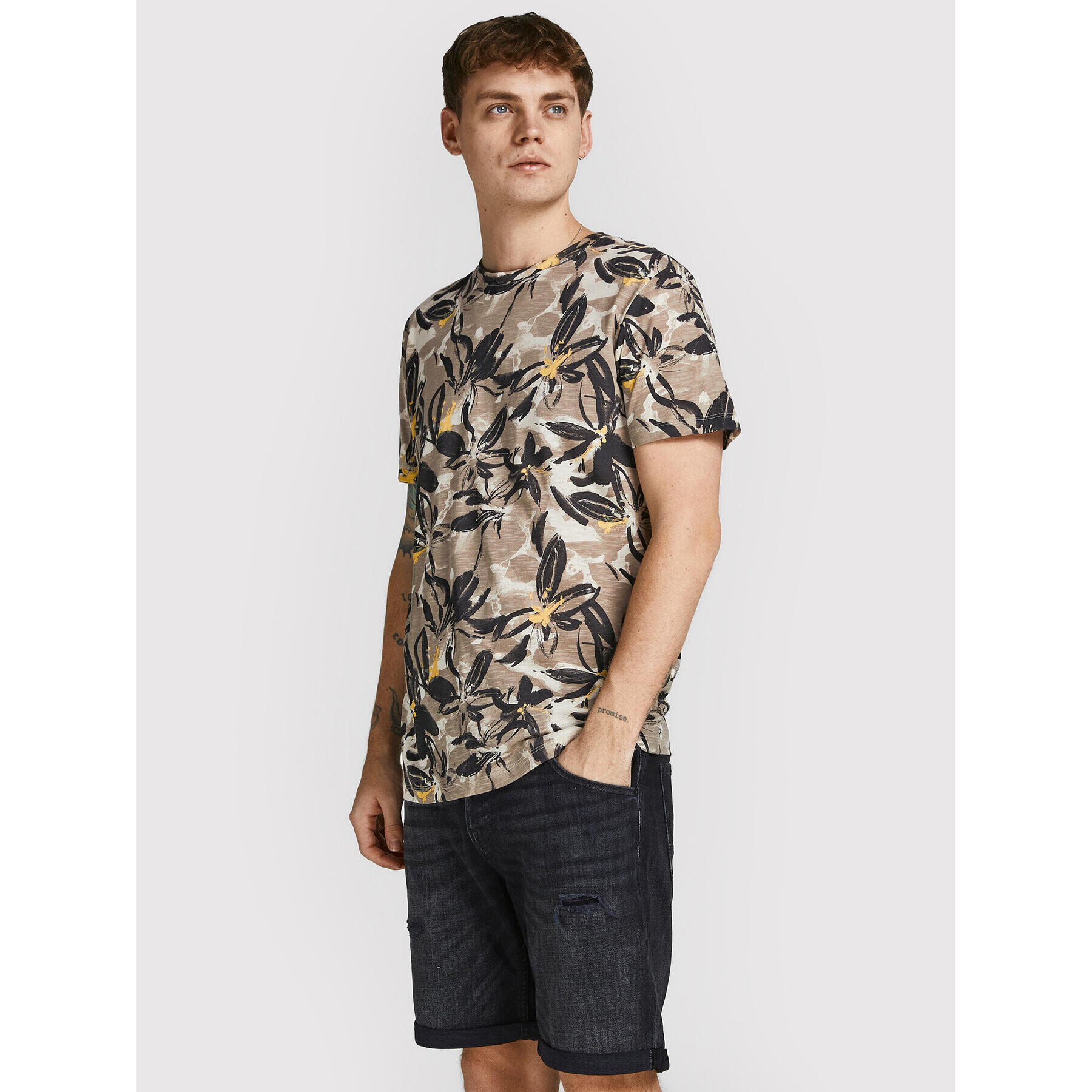 Jack&Jones Tričko Flower Power 12205818 Hnedá Regular Fit - Pepit.sk