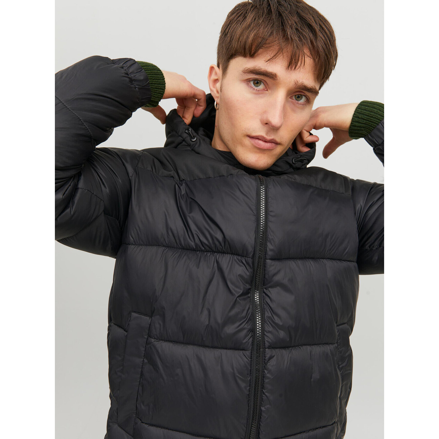 Jack&Jones Vatovaná bunda 12235859 Čierna Regular Fit - Pepit.sk