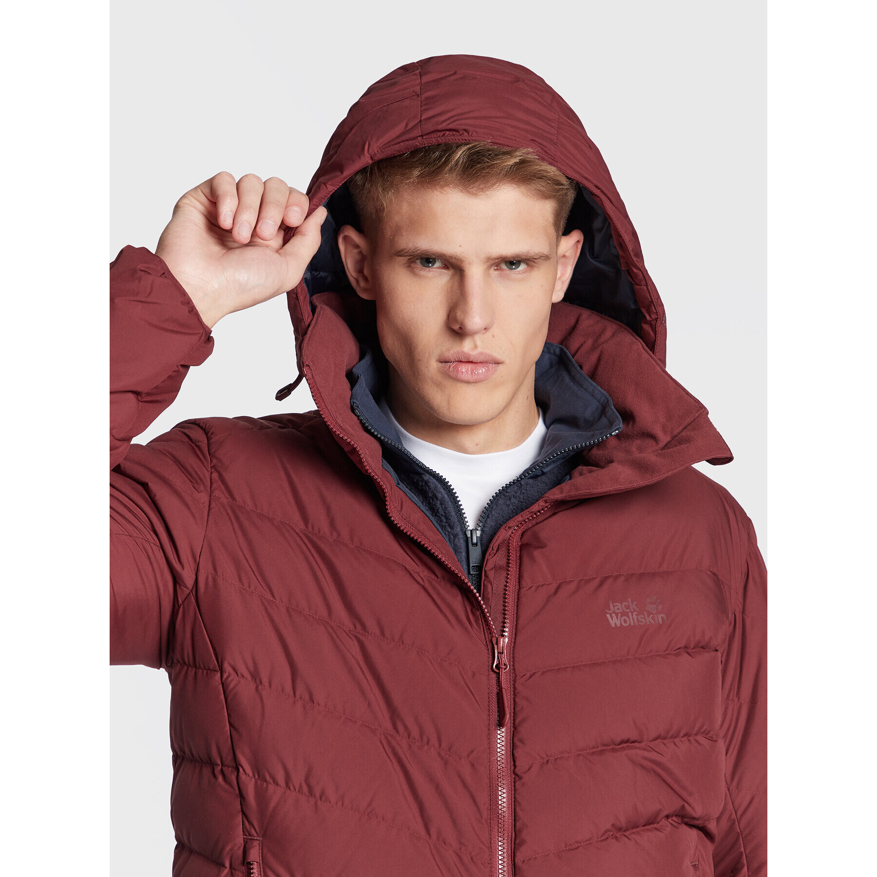 Jack Wolfskin Vatovaná bunda Fairmont 1203591 Bordová Regular Fit - Pepit.sk