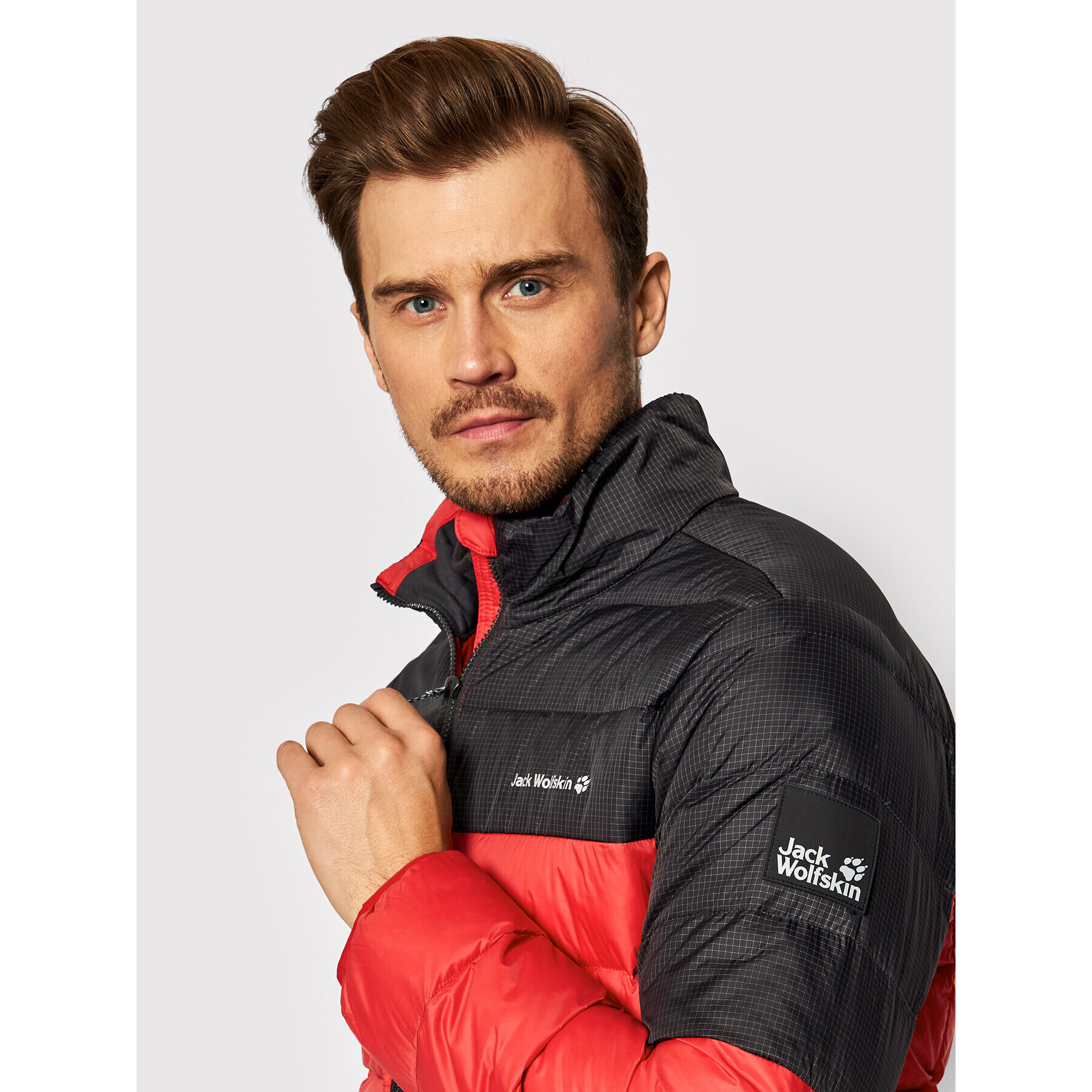 Jack Wolfskin Vatovaná bunda Tundra 1206621 Červená Regular Fit - Pepit.sk