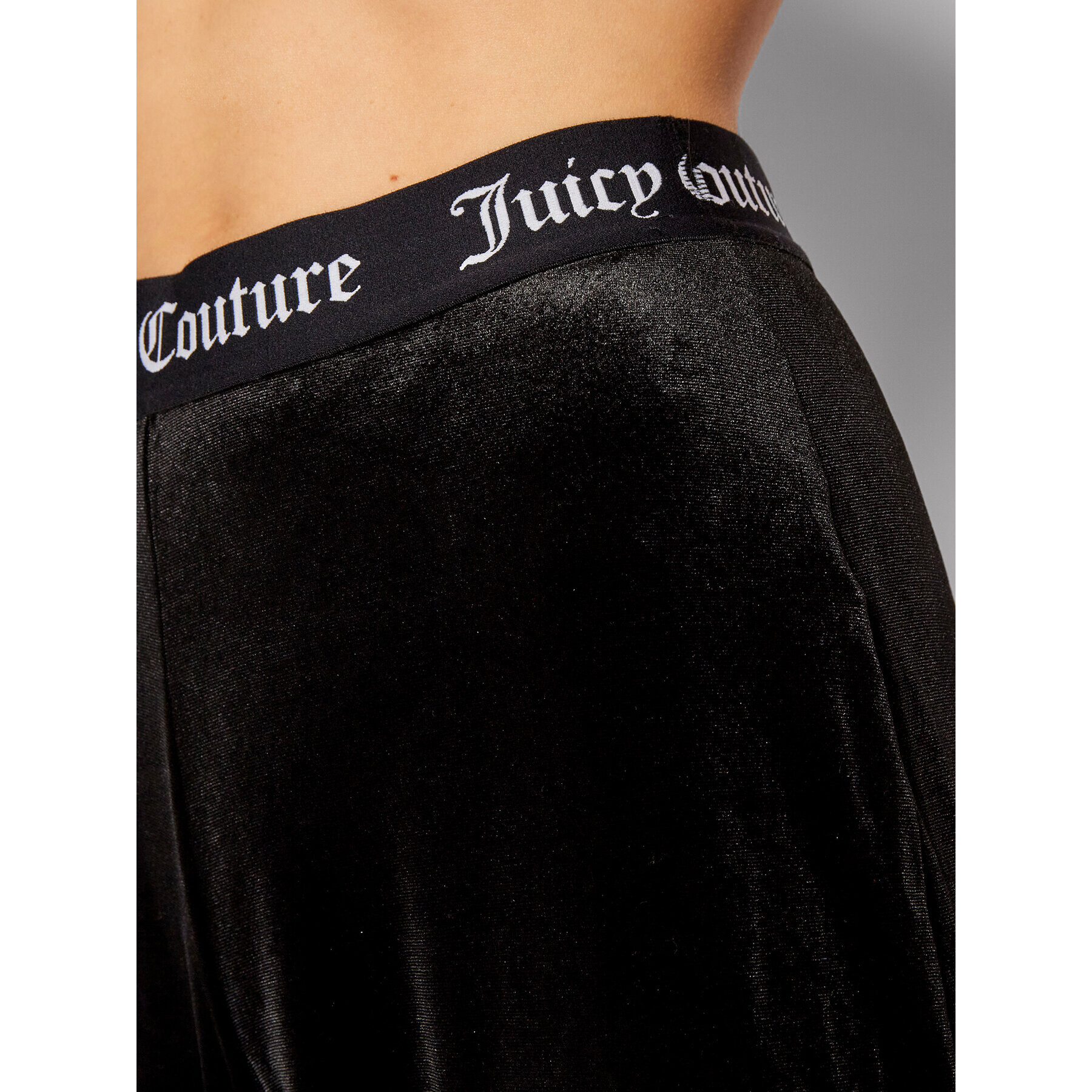 Juicy Couture Teplákové nohavice Vicky JCLB220006 Čierna Regular Fit - Pepit.sk