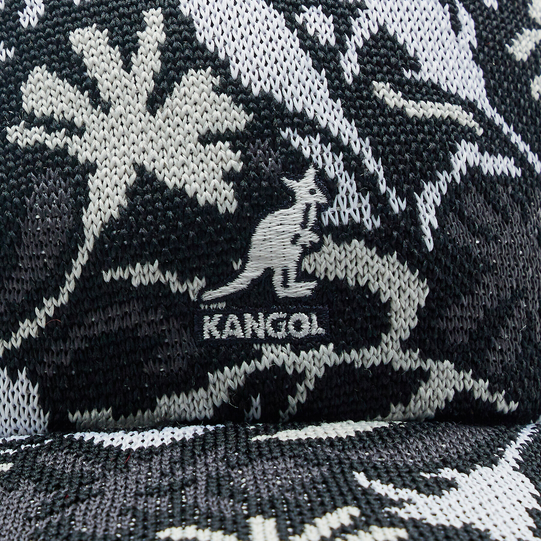 Kangol Šiltovka Street Floral Spacecap K3612 Čierna - Pepit.sk