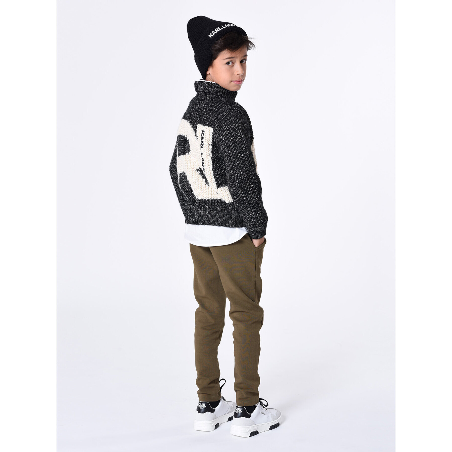 Karl Lagerfeld Kids Teplákové nohavice Z24164 D Kaki Regular Fit - Pepit.sk