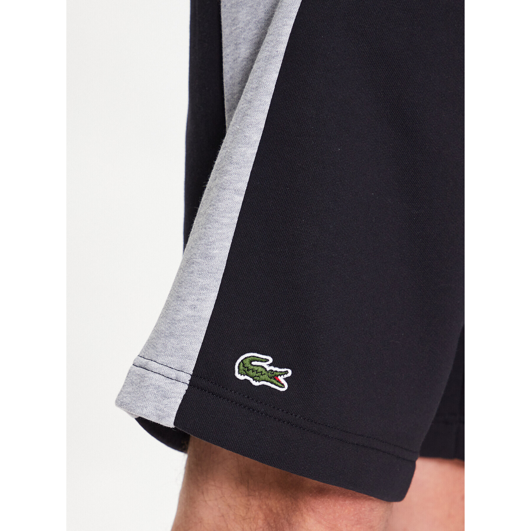 Lacoste Športové kraťasy GH8368 Čierna Regular Fit - Pepit.sk