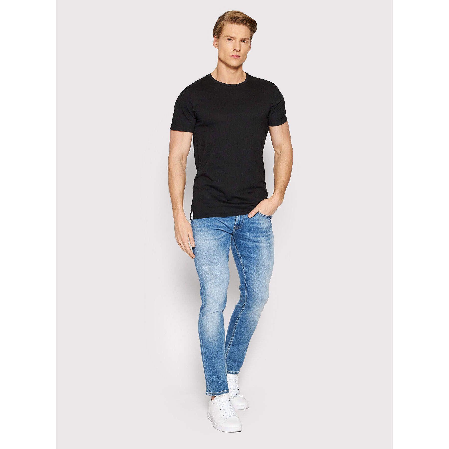 Lacoste Súprava 3 tričiek TH3321 Čierna Slim Fit - Pepit.sk