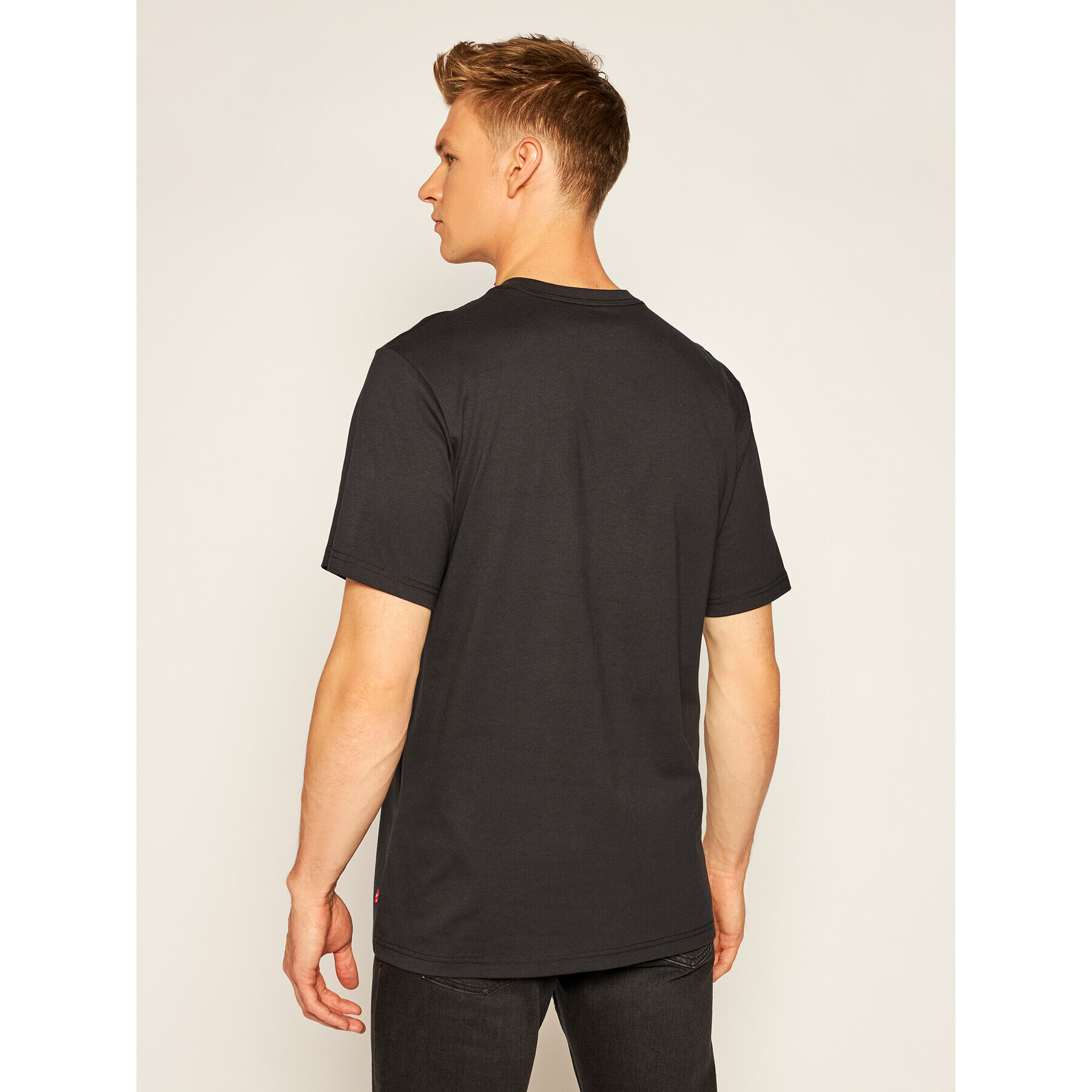 Levi's® Tričko Graphic Tee 16143-0007 Čierna Relaxed Fit - Pepit.sk