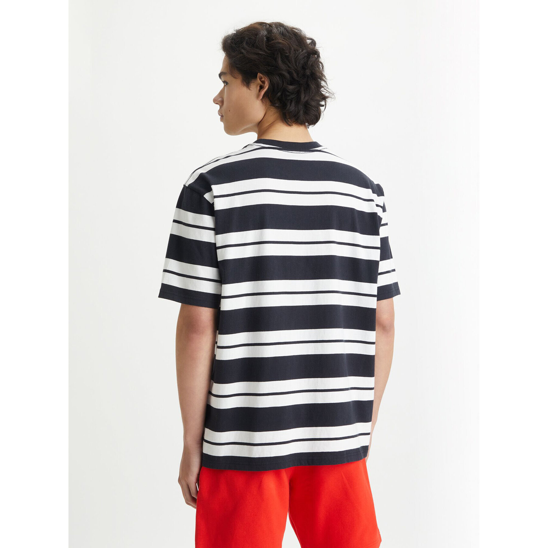 Levi's® Tričko Stay Loose Graphic A52430000 Čierna Oversize - Pepit.sk