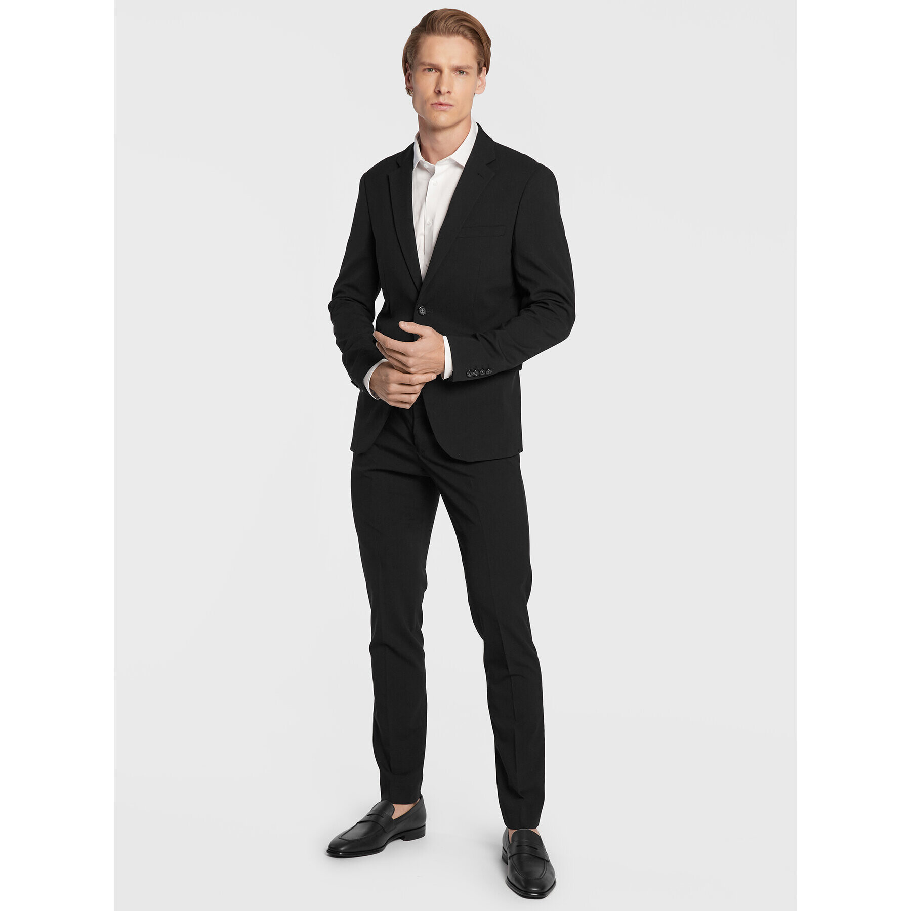 Lindbergh Oblek 30-61040 Čierna Slim Fit - Pepit.sk