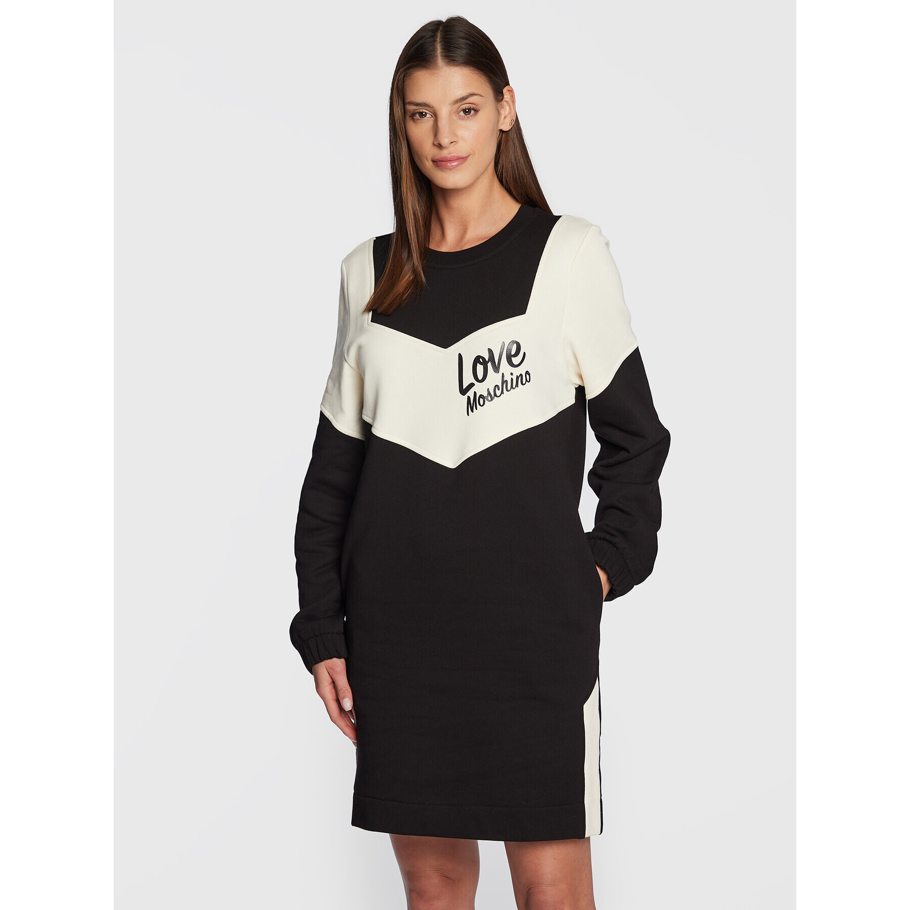 LOVE MOSCHINO Úpletové šaty W5C9601M 4055 Čierna Regular Fit - Pepit.sk