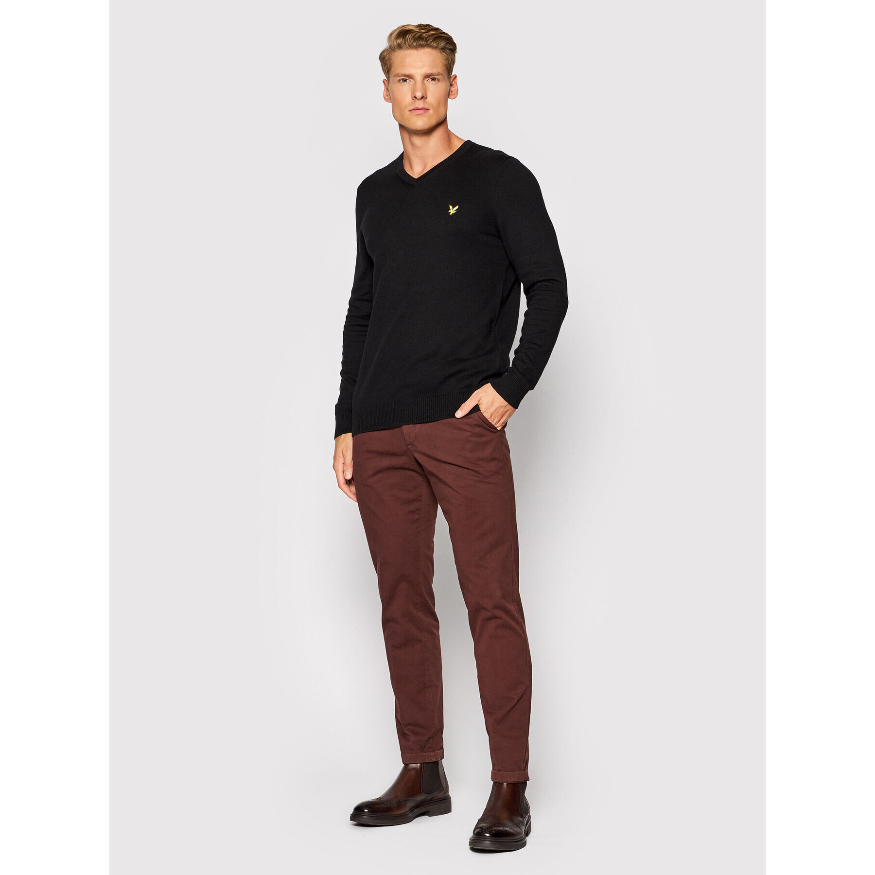 Lyle & Scott Sveter KN401VC Čierna Slim Fit - Pepit.sk