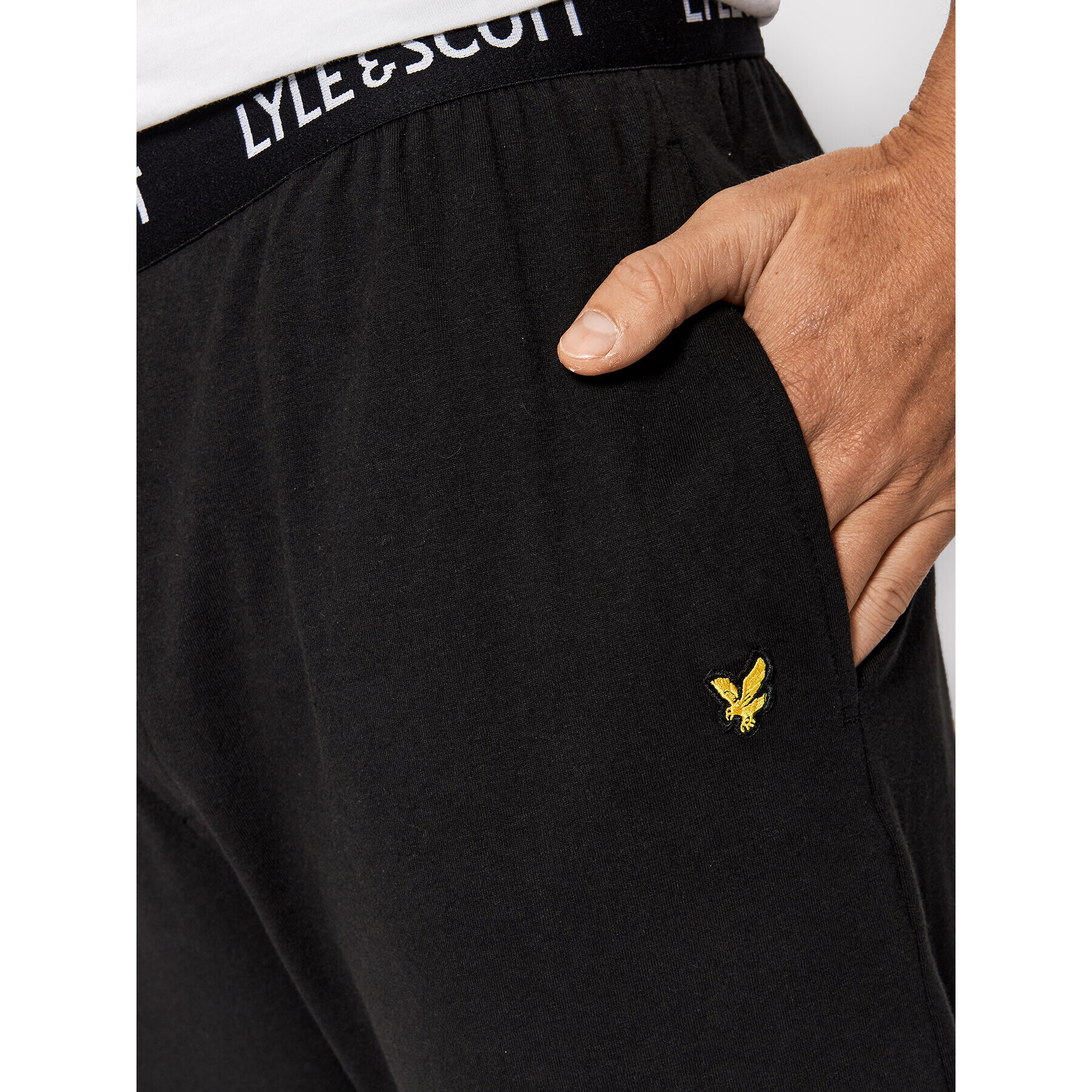 Lyle & Scott Teplákové nohavice Ezra LSPANT905 Čierna Regular Fit - Pepit.sk