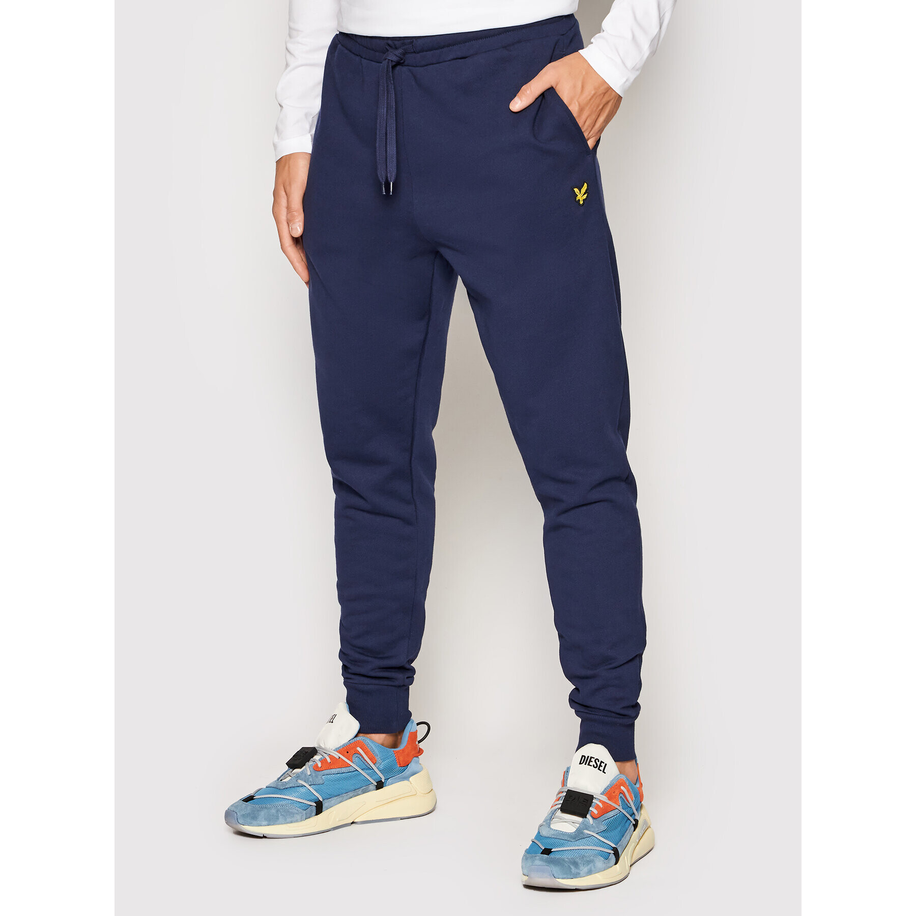 Lyle & Scott Teplákové nohavice ML822VOG Tmavomodrá Skinny Fit - Pepit.sk