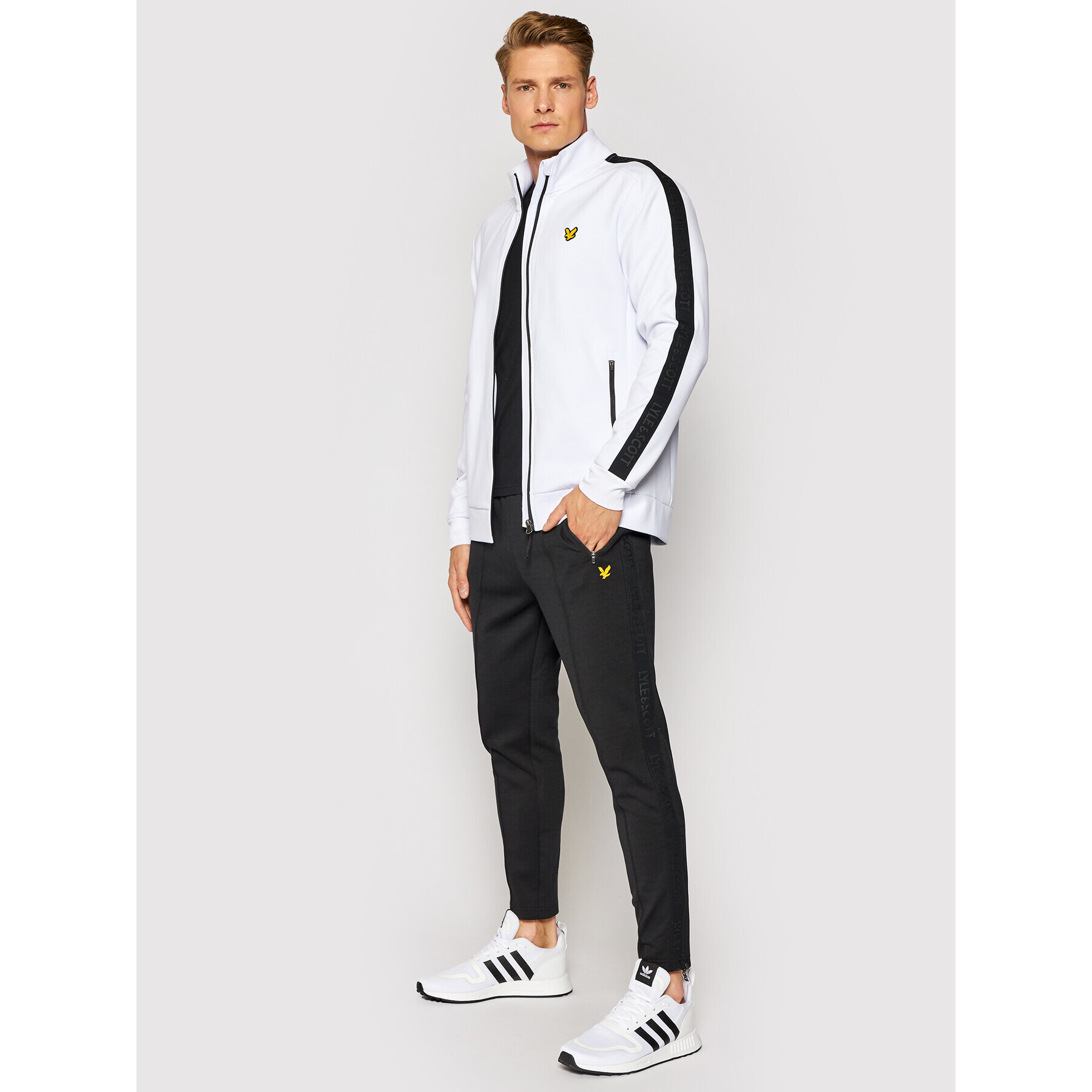 Lyle & Scott Teplákové nohavice Side Tape Trackies TR1485SP Čierna Regular Fit - Pepit.sk