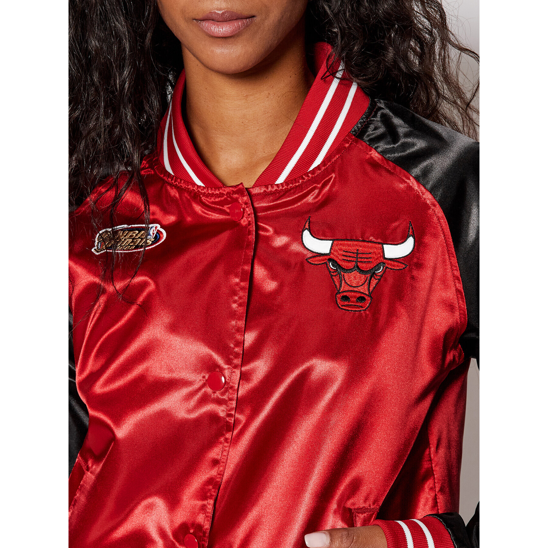 Mitchell & Ness Bundy bomber OJBF1057 Červená Regular Fit - Pepit.sk