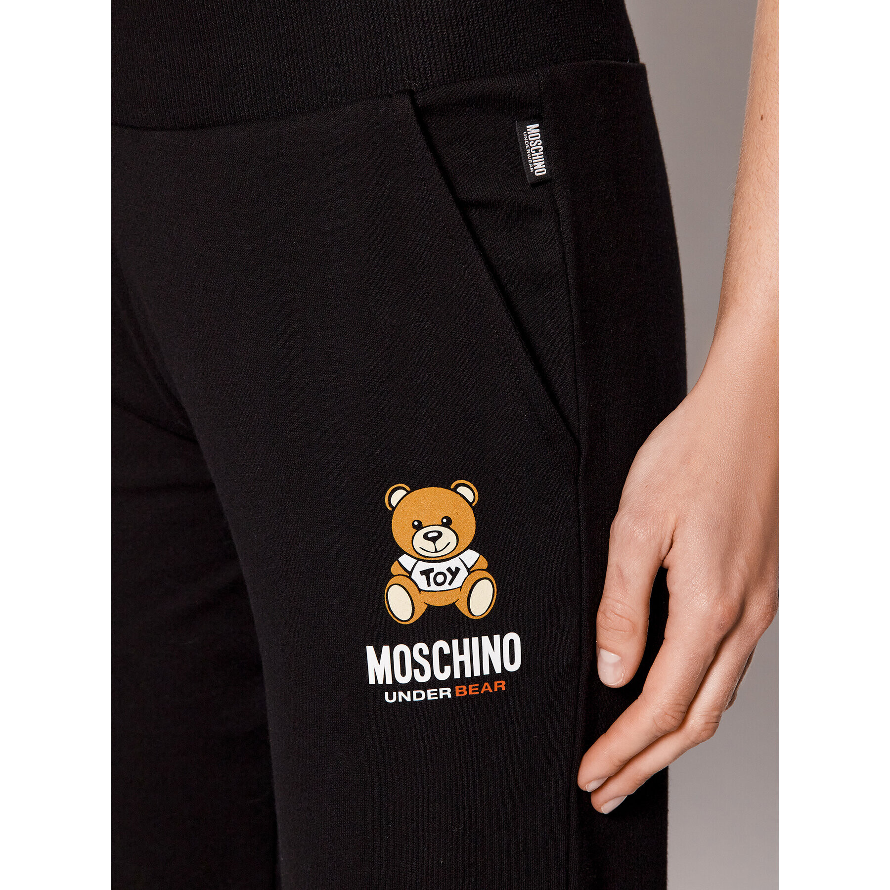 MOSCHINO Underwear & Swim Teplákové nohavice 4329 9002 Čierna Slim Fit - Pepit.sk