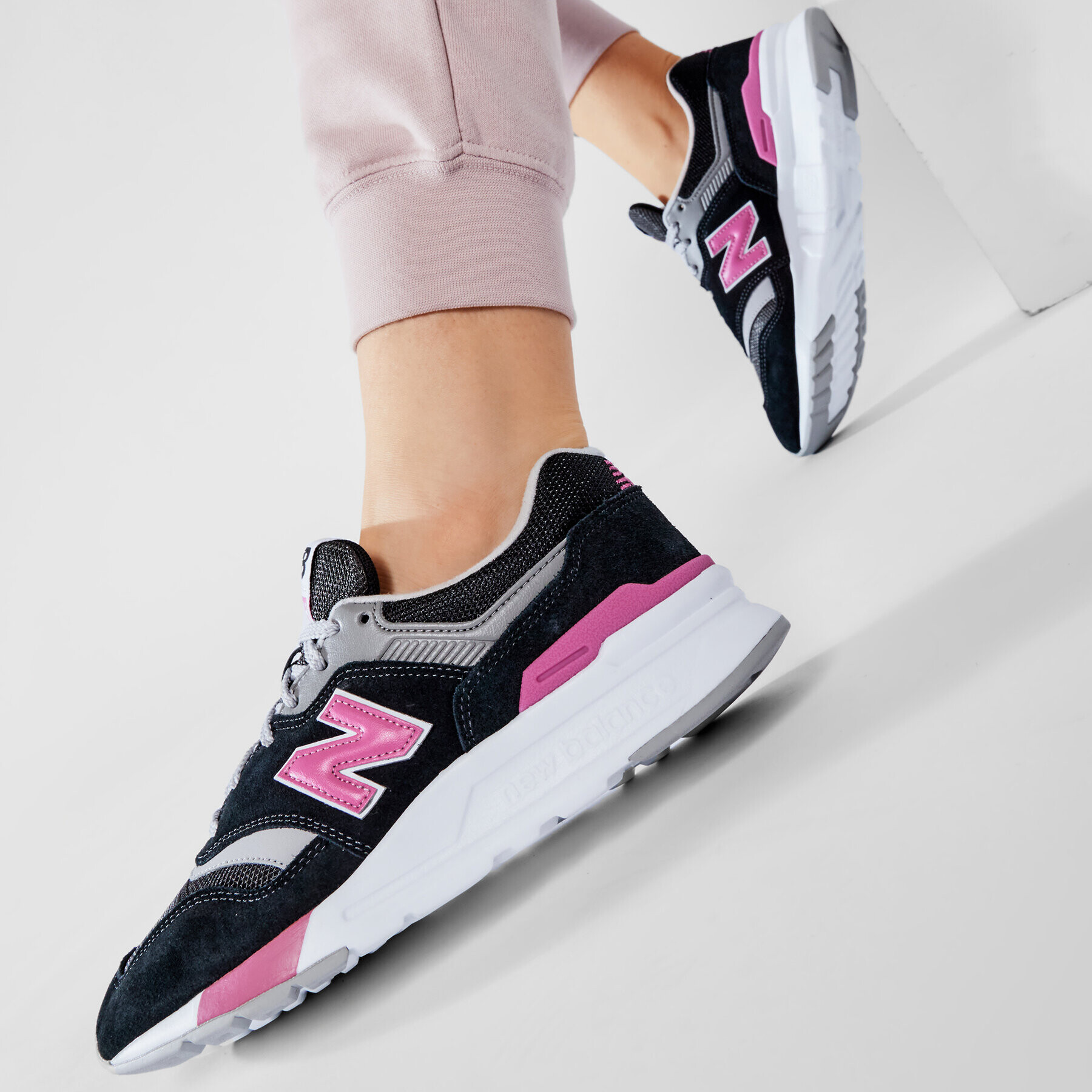 New Balance Sneakersy CW997HVL Čierna - Pepit.sk