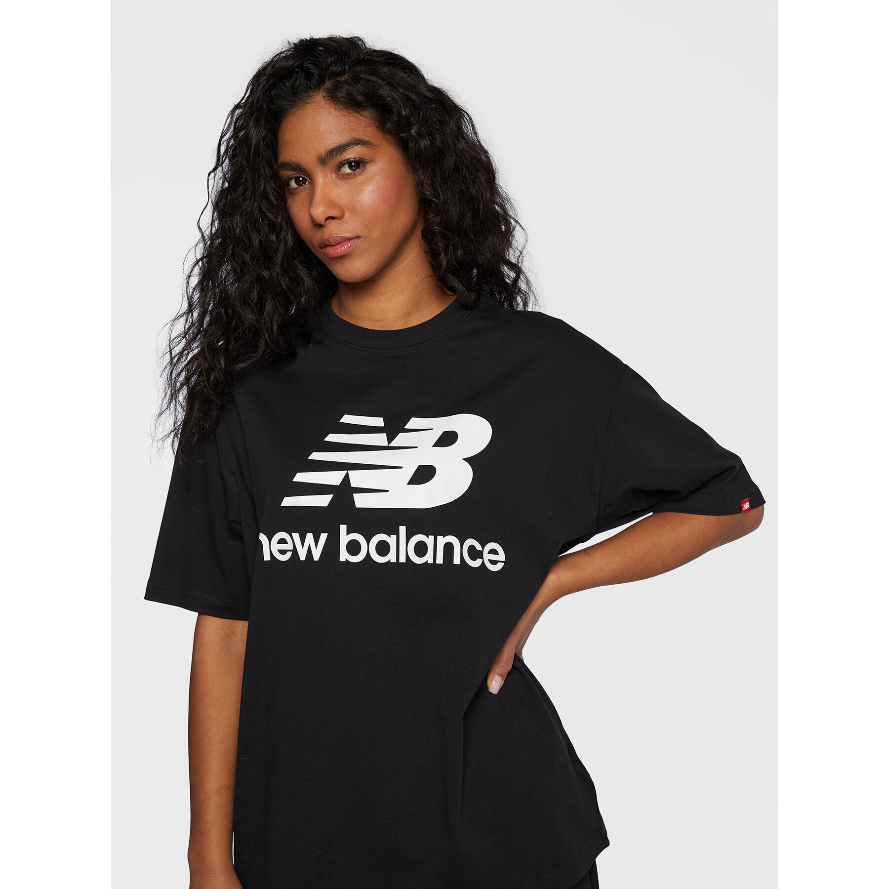 New Balance Tričko Essentials Stacked Logo WT03519 Čierna Oversize - Pepit.sk