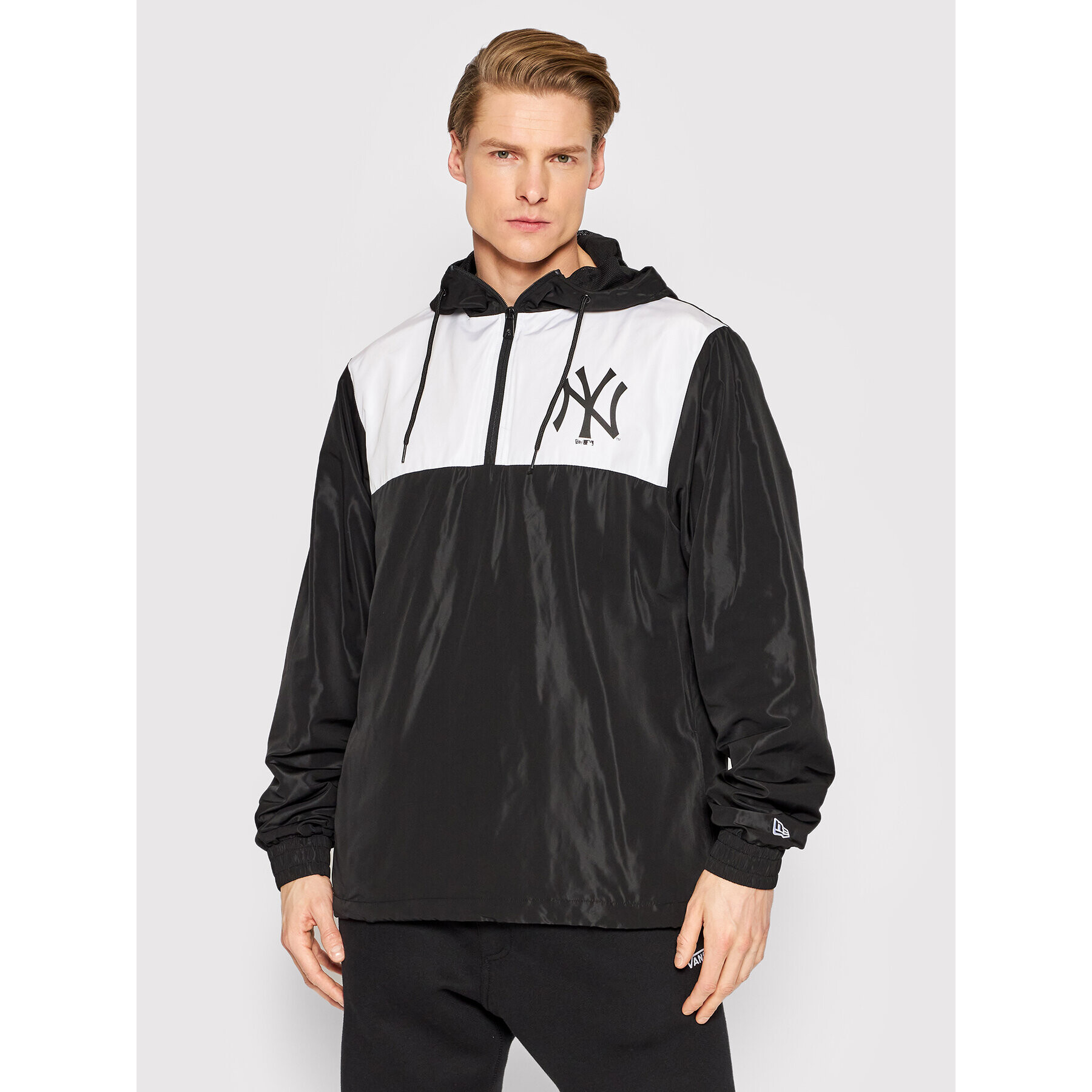 New Era Bunda anorak New York Yankees 12893158 Čierna Regular Fit - Pepit.sk