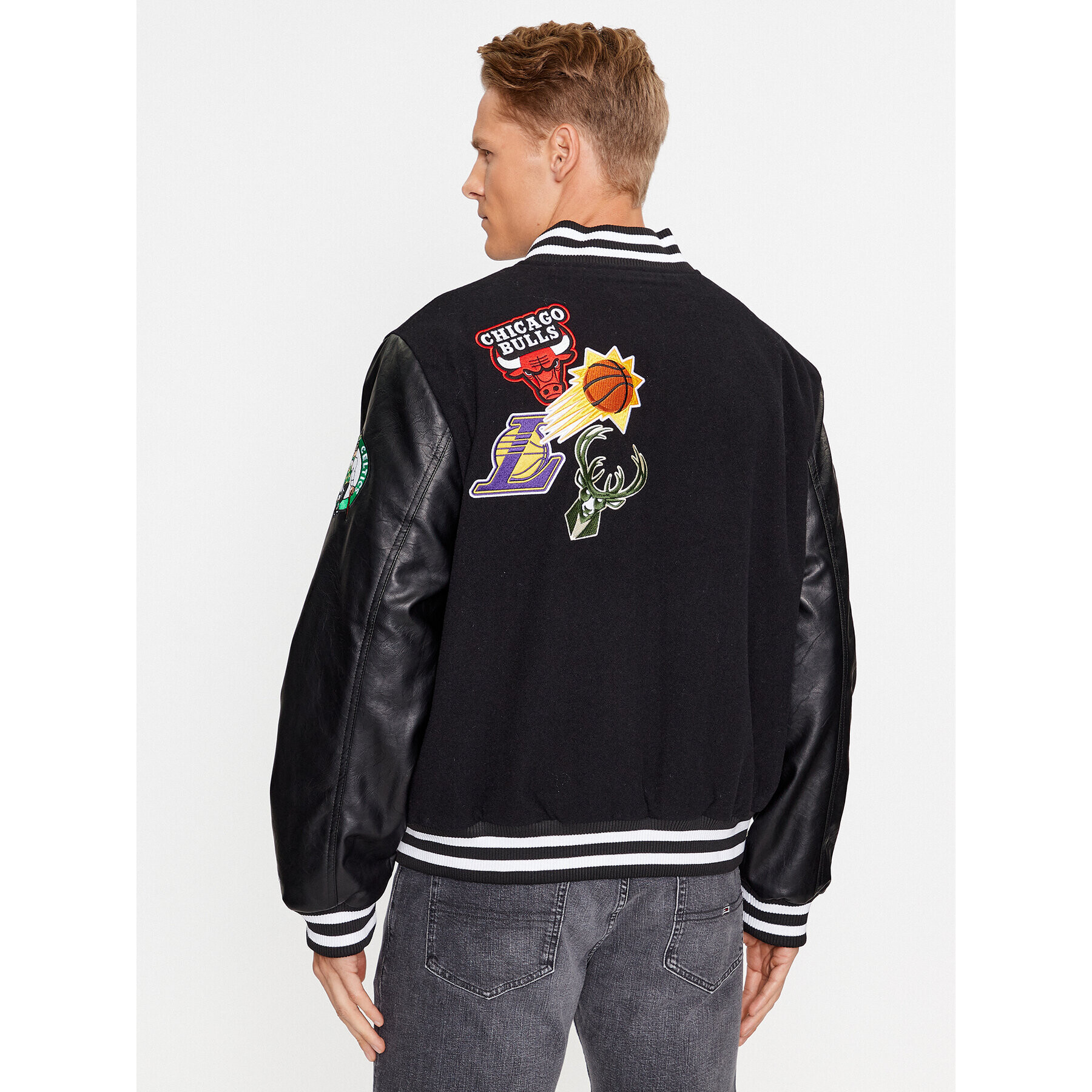 New Era Bundy bomber Nba Badge Varsity 60416374 Čierna Regular Fit - Pepit.sk