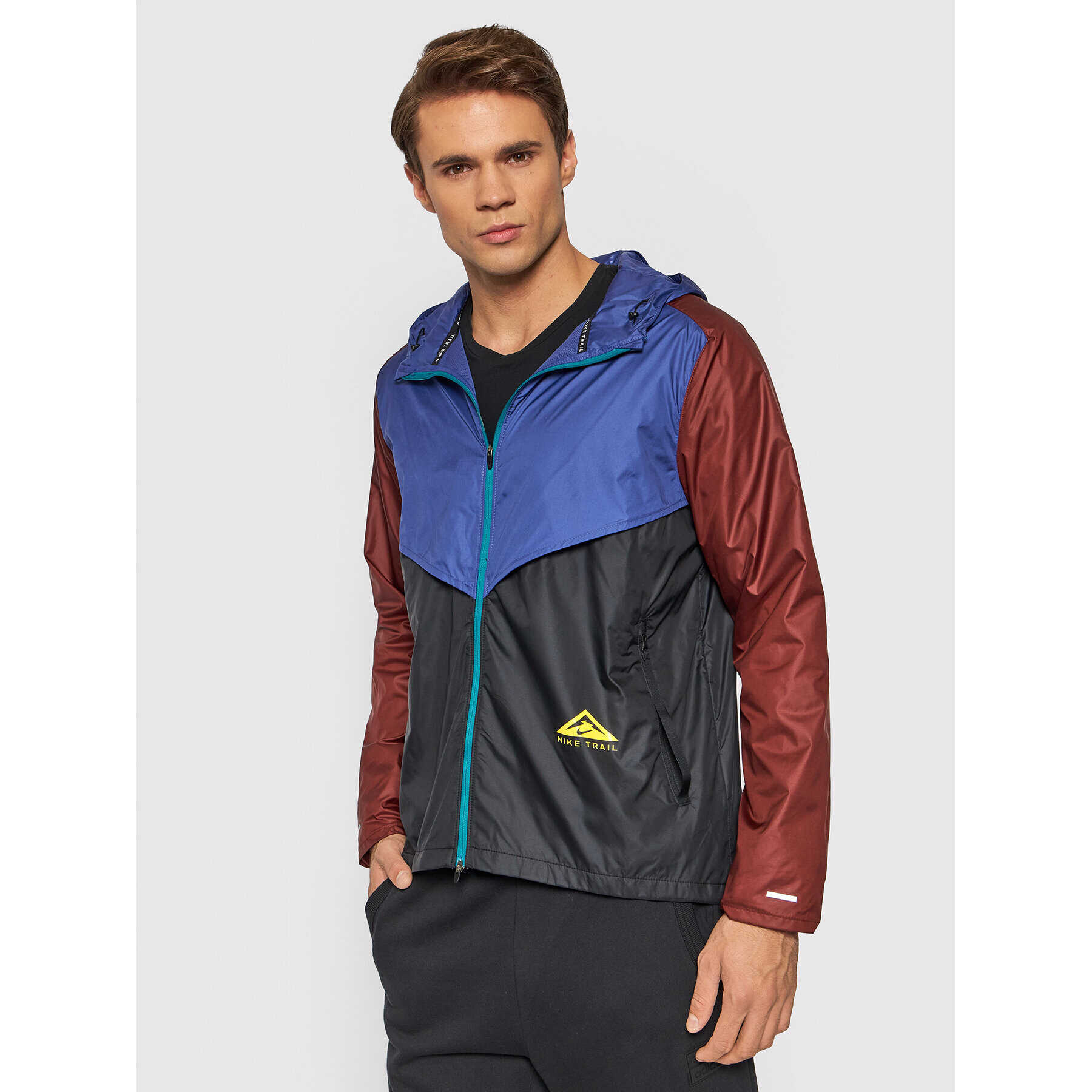 Nike Bežecká bunda Windrunner CZ9054 Farebná Standard Fit - Pepit.sk