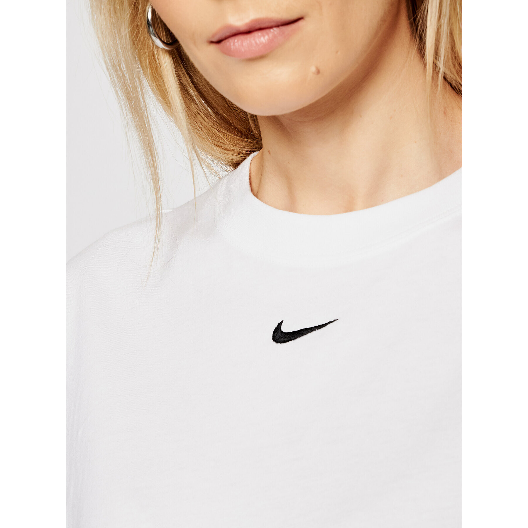 Nike Každodenné šaty Sportswear Essential CJ2242 Biela Loose Fit - Pepit.sk