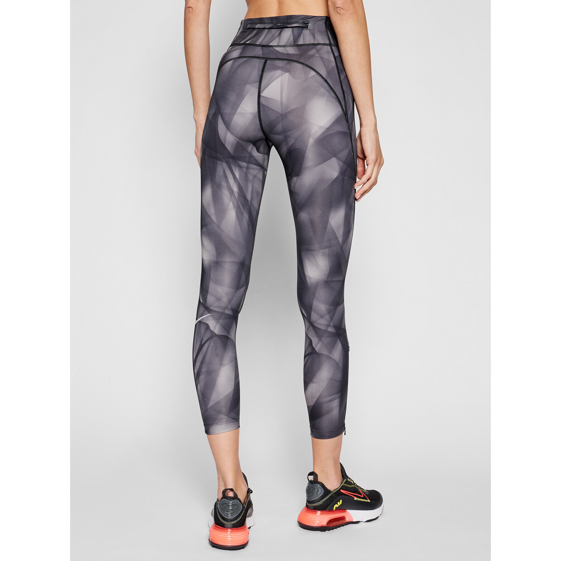 Nike Legíny Epic Faster Run Division CZ9236 Sivá Tight Fit - Pepit.sk