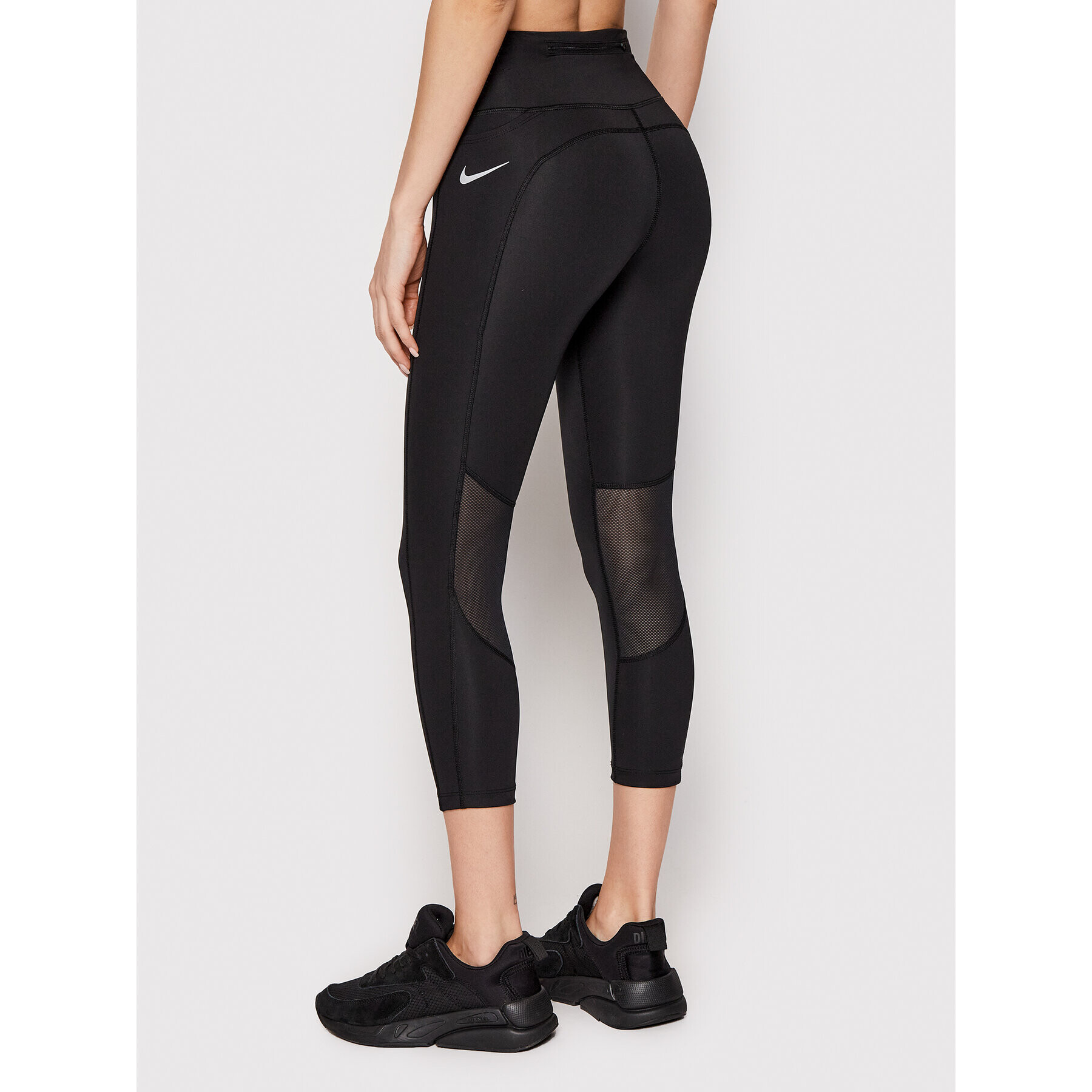 Nike Legíny Fast CZ9238 Čierna Tight Fit - Pepit.sk