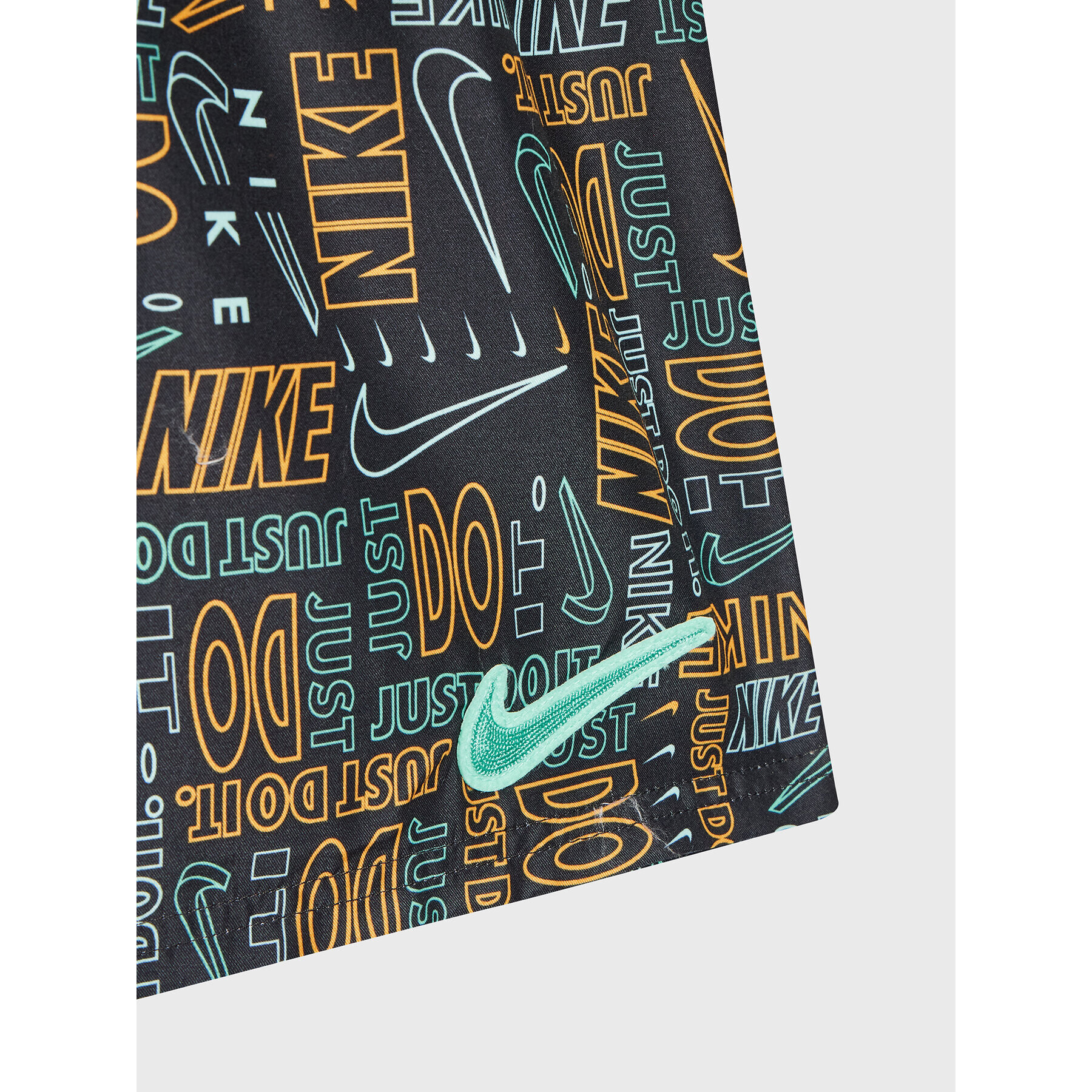 Nike Plavecké šortky Logo Mashup NESSC791 Čierna Regular Fit - Pepit.sk